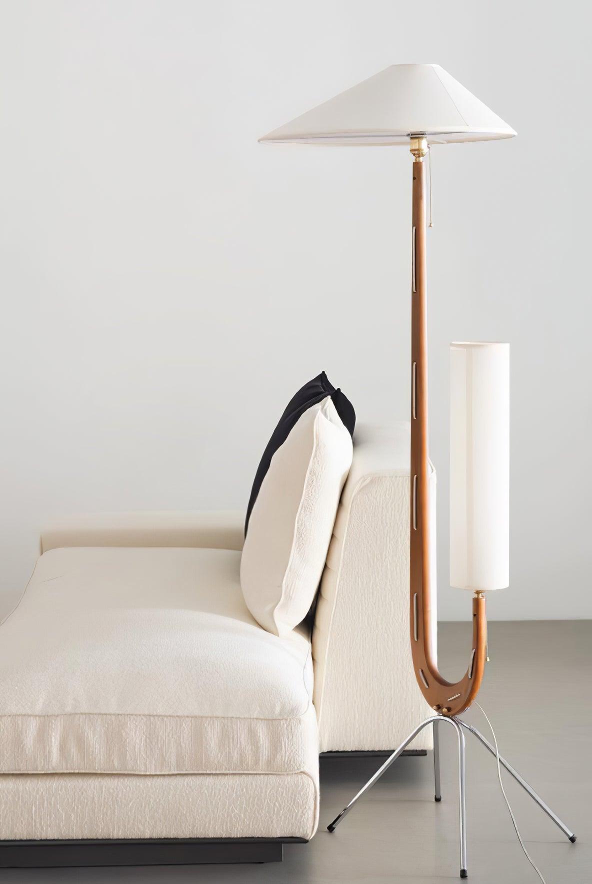 Giraffe Floor Lamp - Cueteks