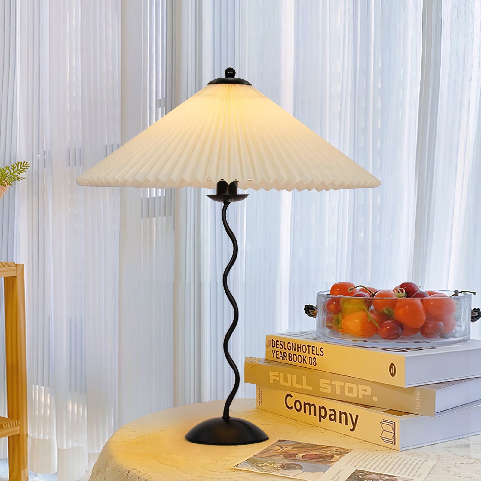 Squiggle Table Lamp - Cueteks