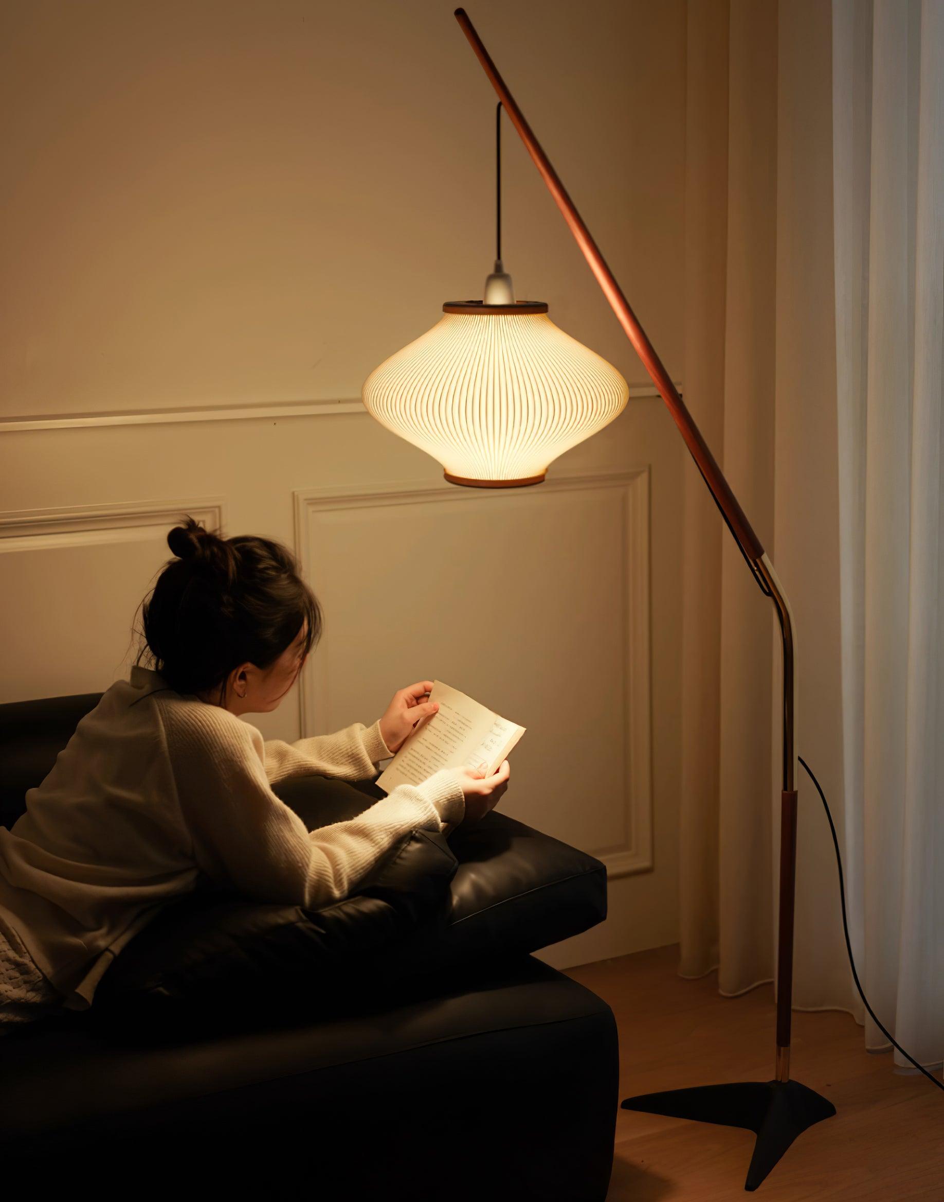 Matsusu Floor Lamp - Cueteks