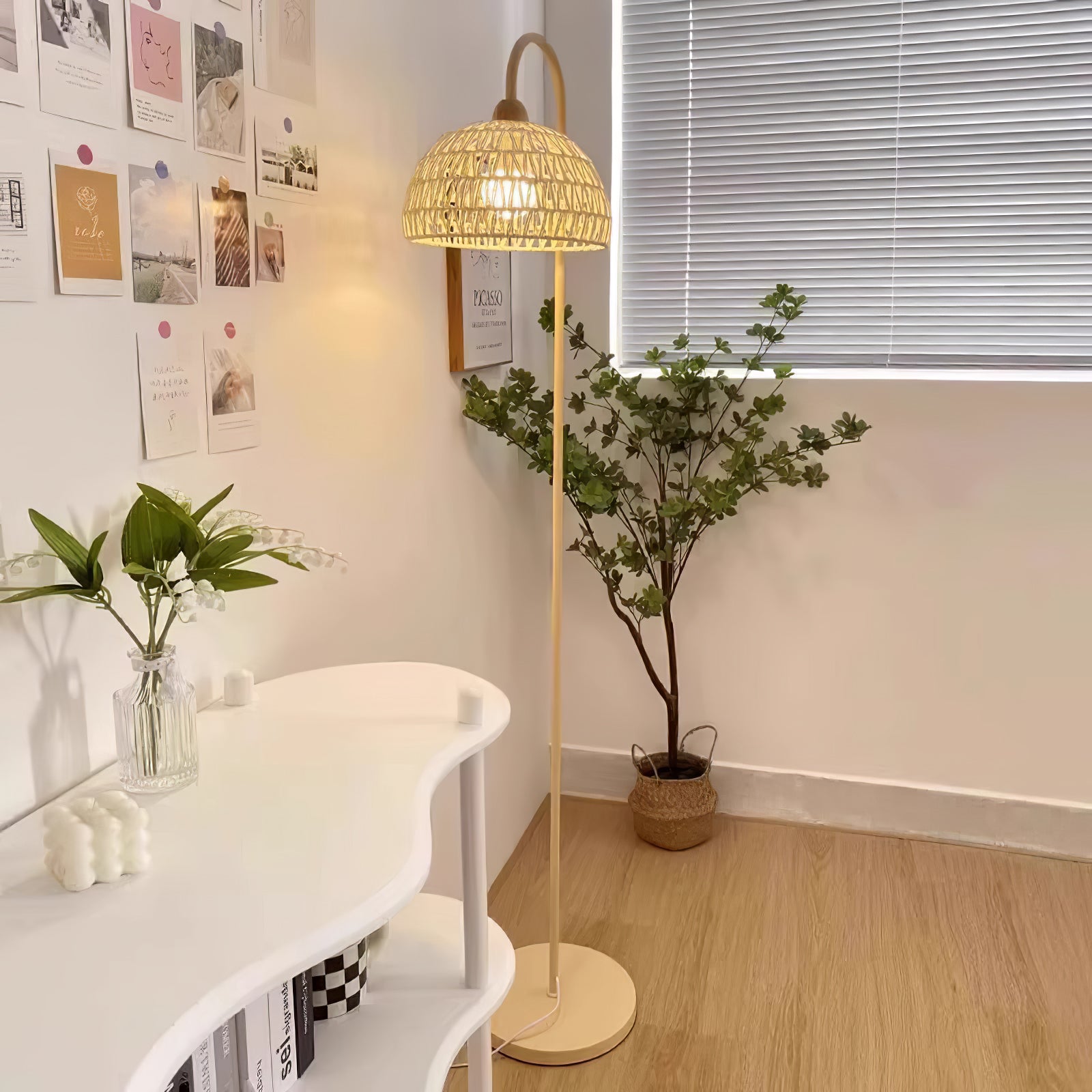 Rattan Arch Floor Lamp - Cueteks