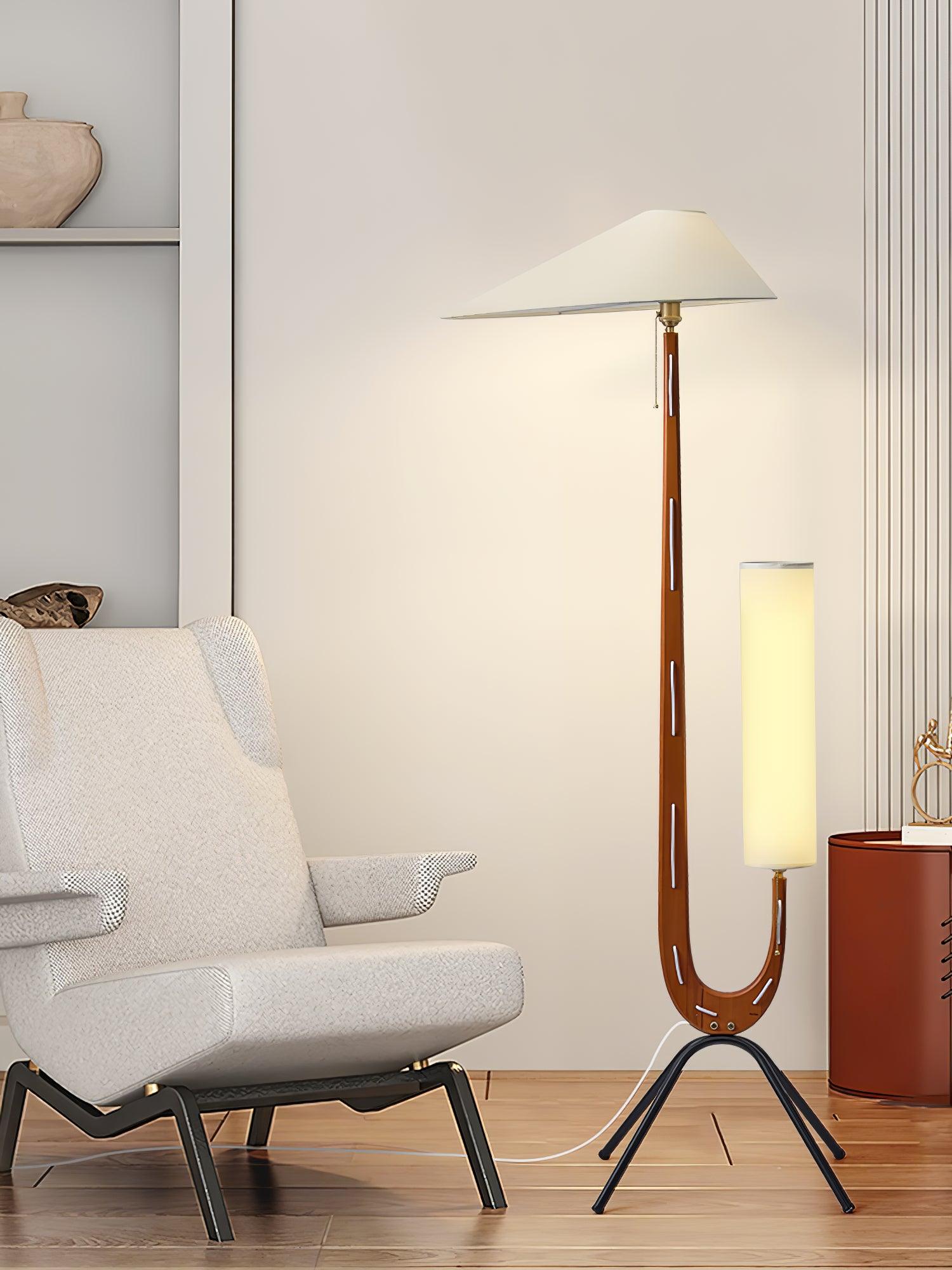 Giraffe Floor Lamp - Cueteks