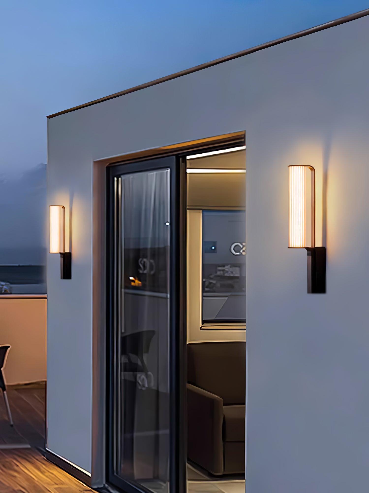 Zenith Arc Outdoor LED Sconce - Cueteks