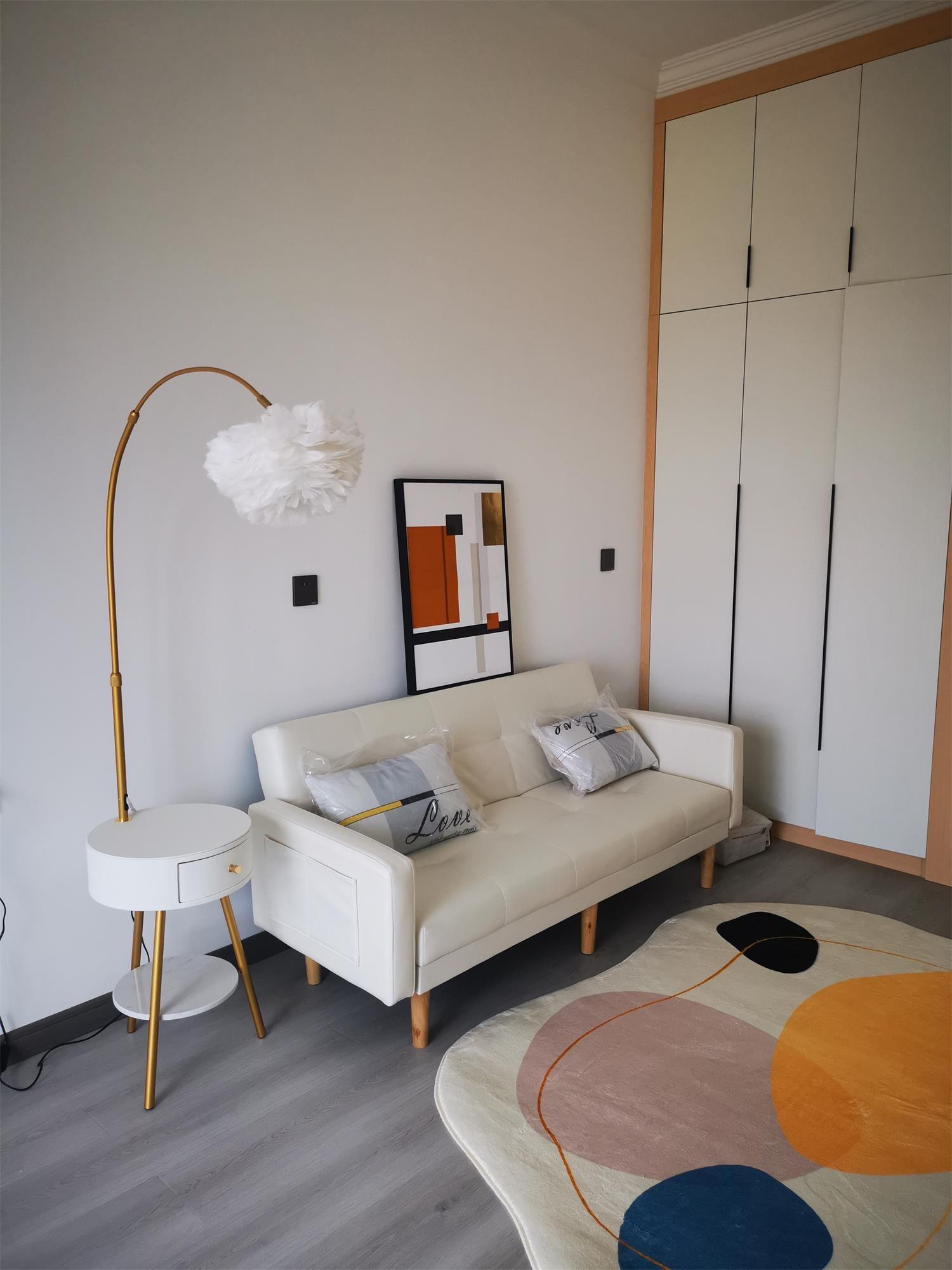 Feather Drawer Floor Lamp - Cueteks