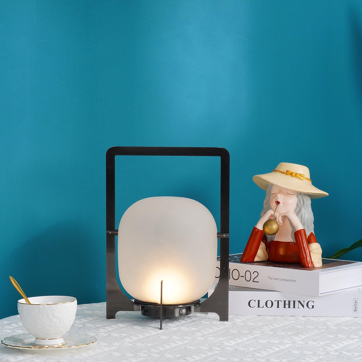 Black Twilight Lantern Table Lamp - Cueteks