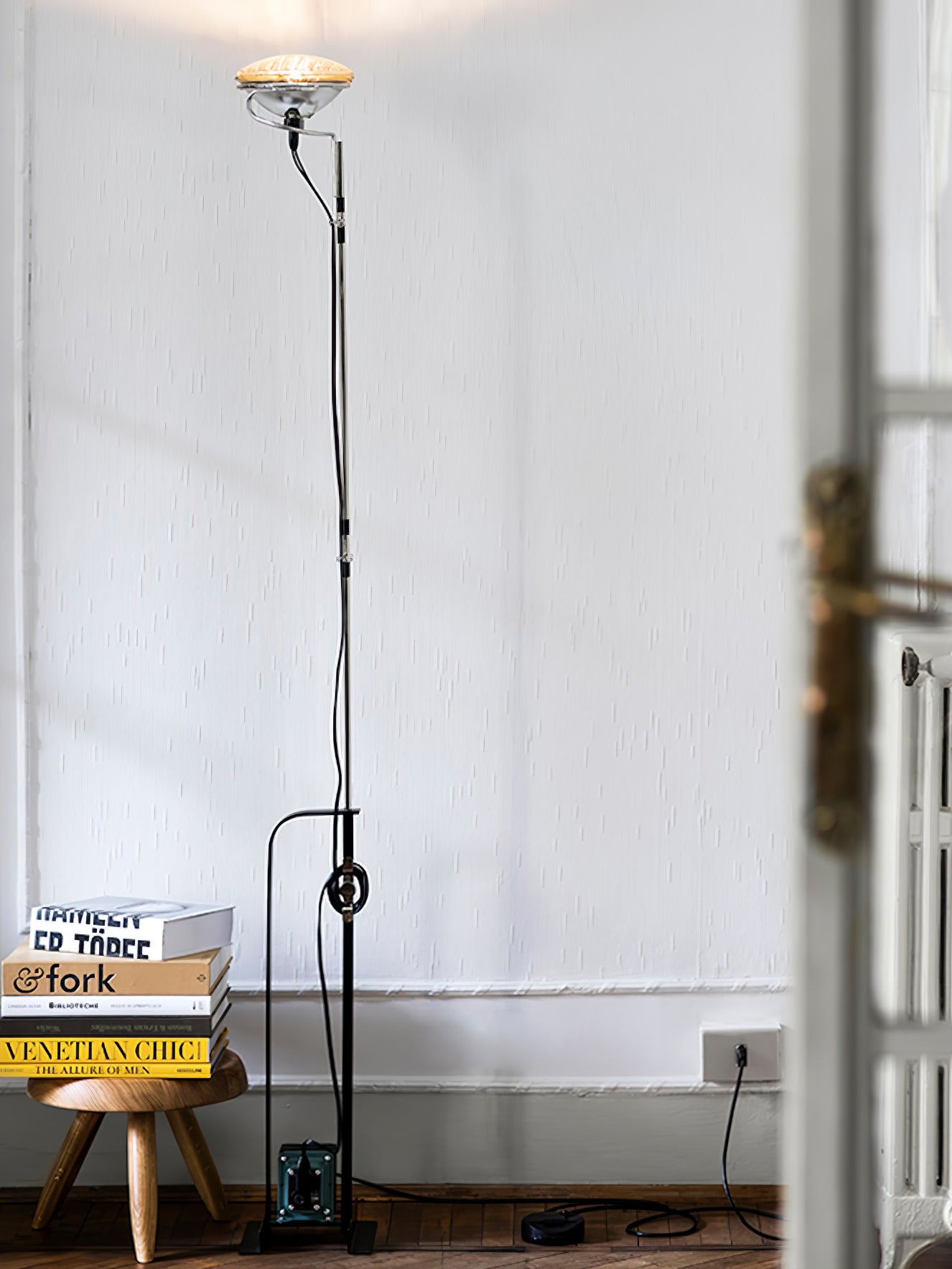 Toio Floor Lamp - Cueteks