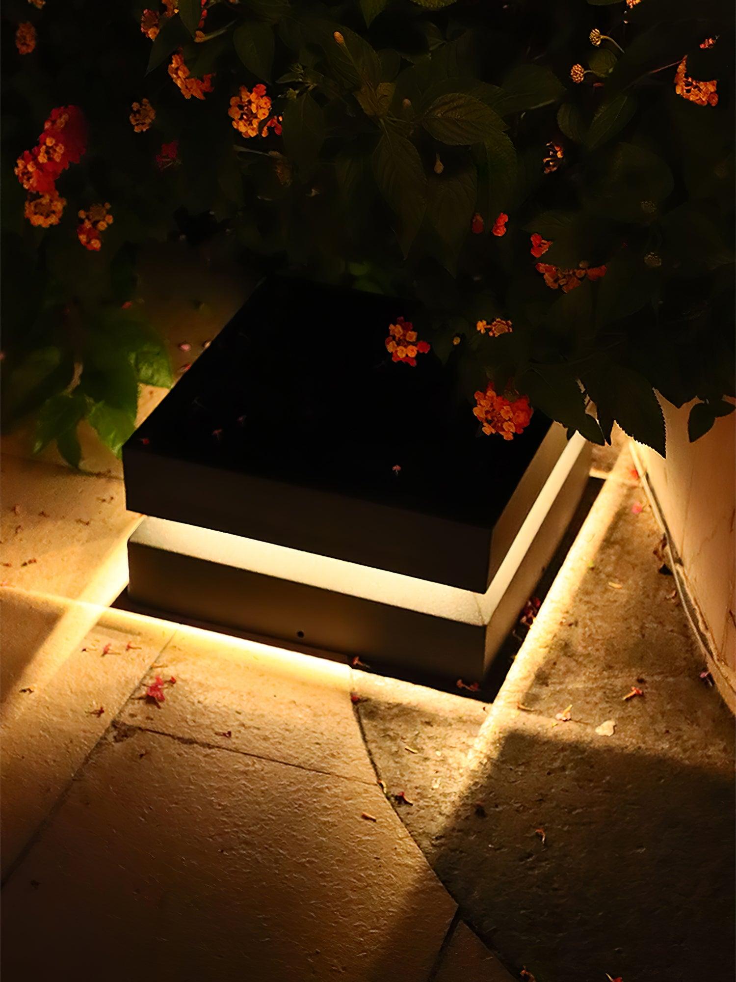 Solar Power Square Post Light - Cueteks