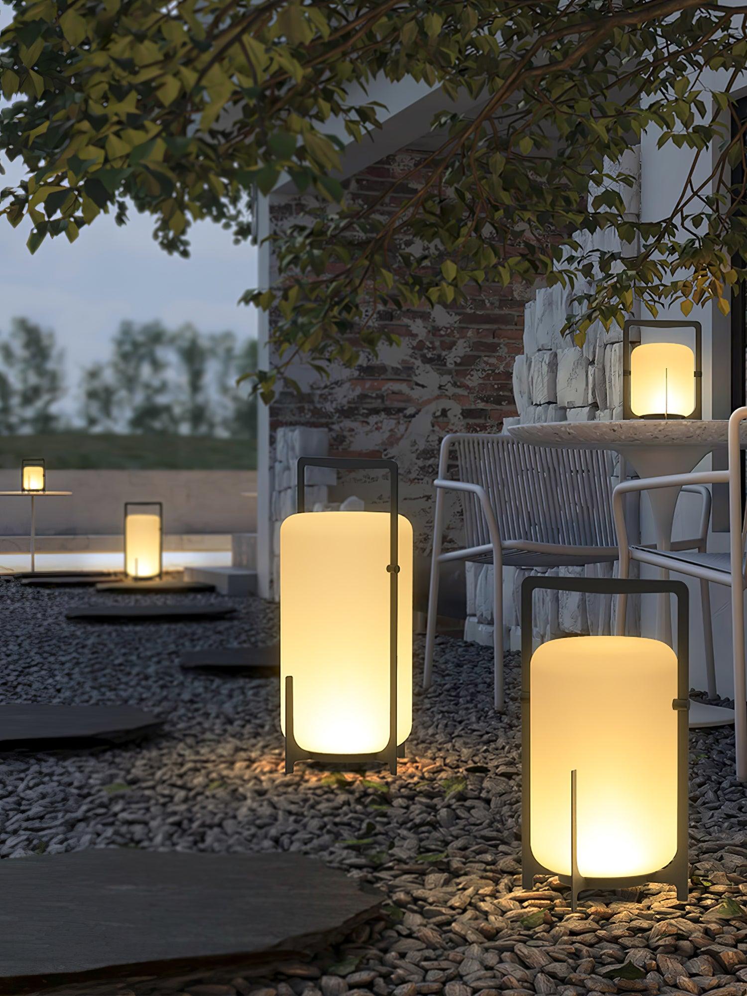 Black Twilight Lantern Table Lamp - Cueteks