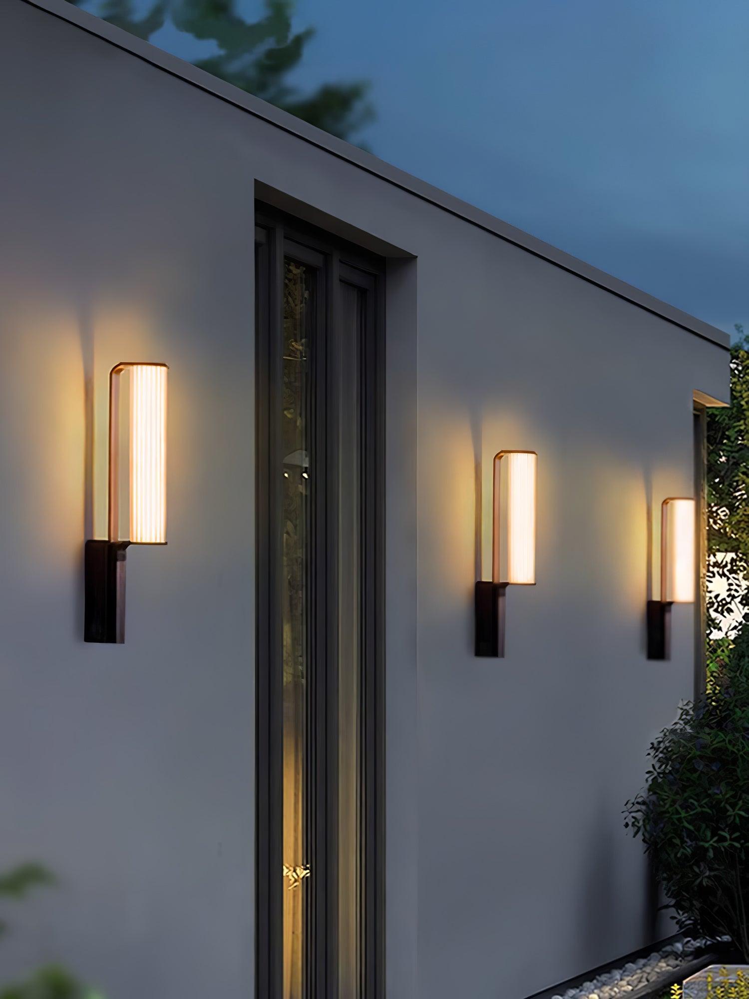 Zenith Arc Outdoor LED Sconce - Cueteks