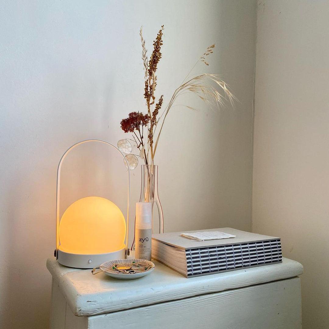 Carrie Built-in Battery Table Lamp - Cueteks