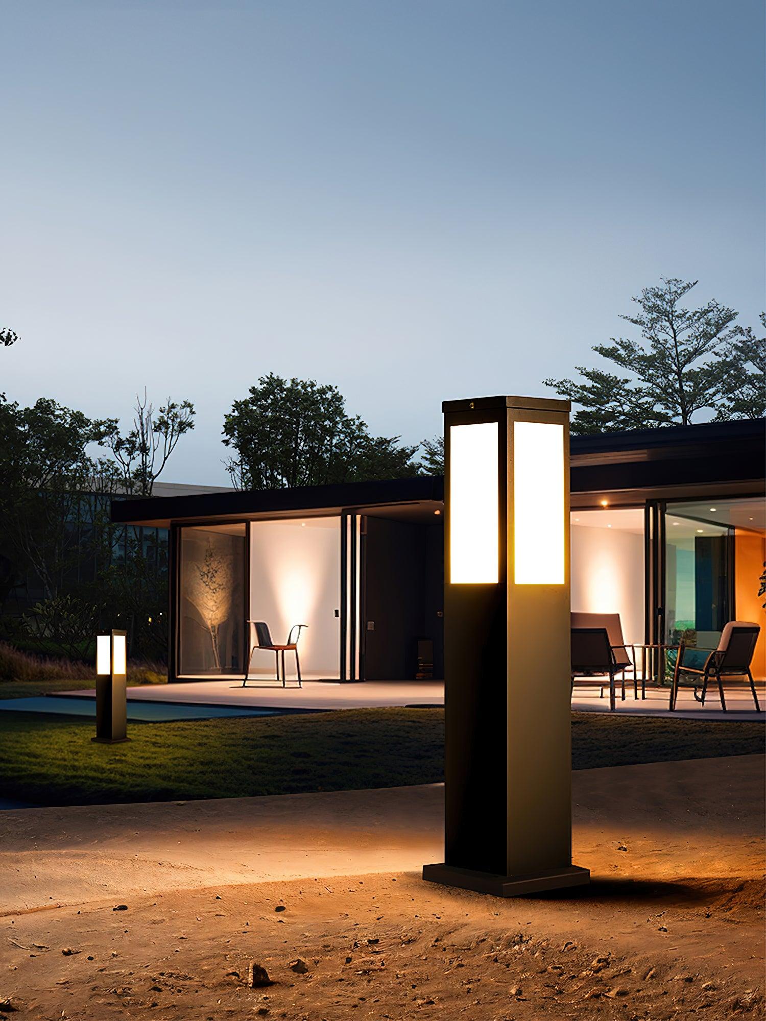 Kuzco Bollard Garden Light - Cueteks