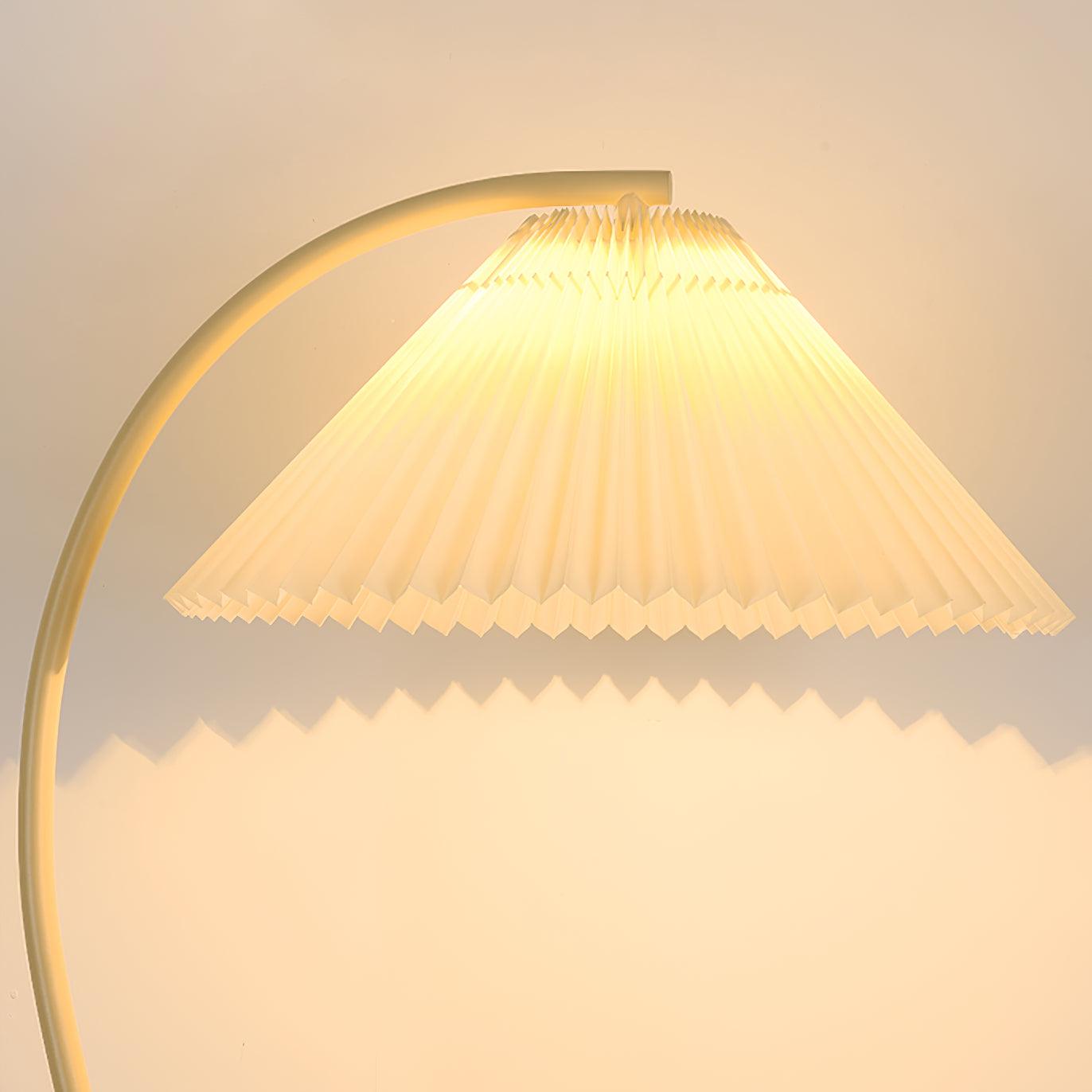 Crescini Pleated Floor Lamp - Cueteks