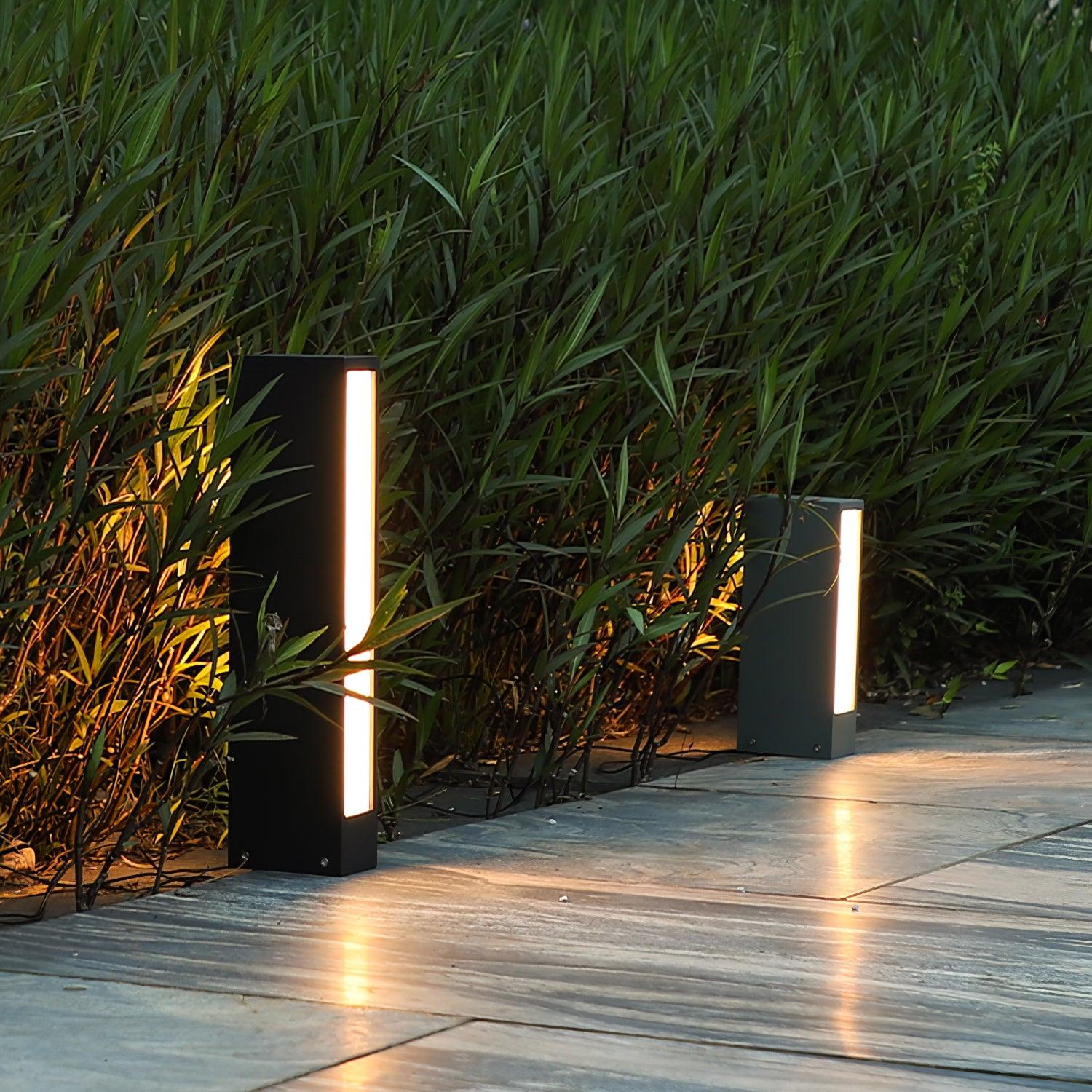 Faro Outdoor Post Lamp - Cueteks