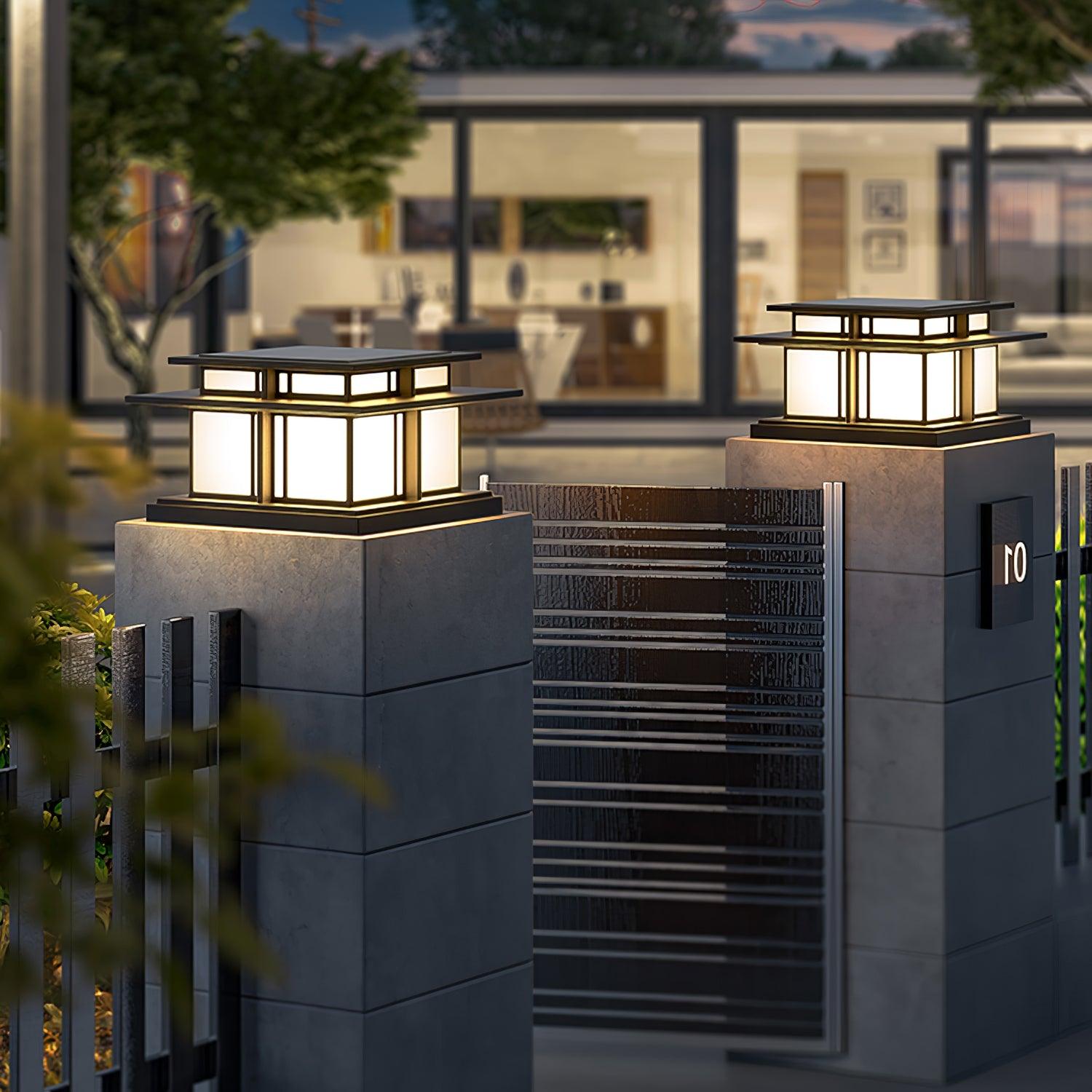 Boilyn Outdoor Pillar Light - Cueteks