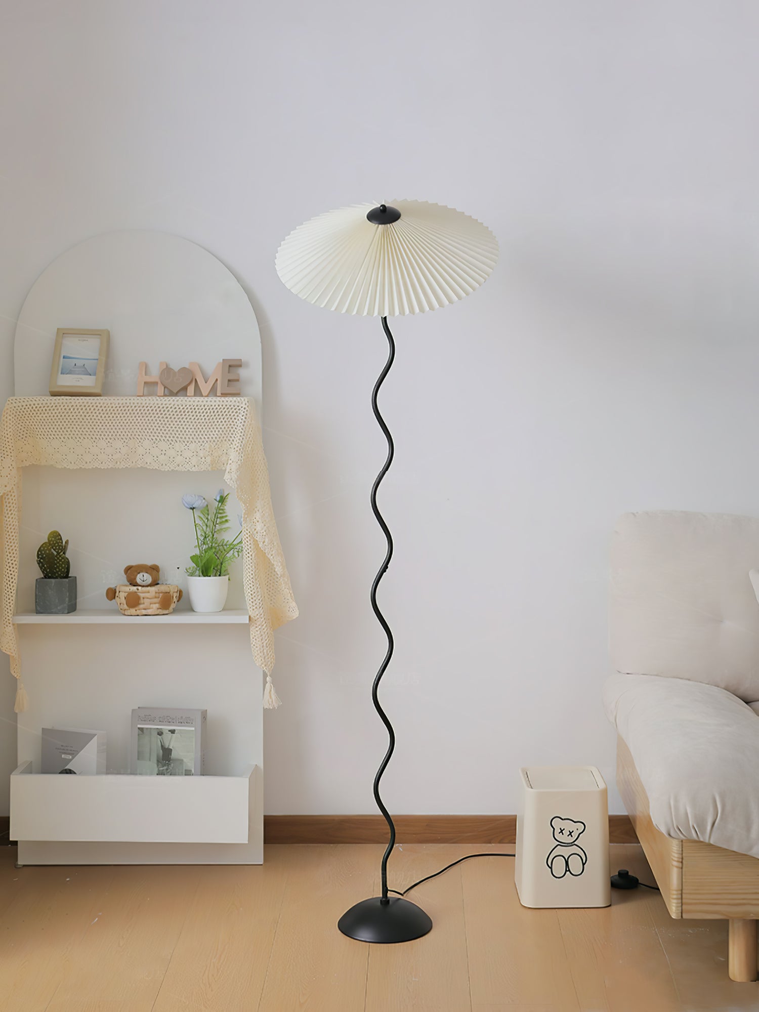 Squiggle Floor Lamp - Cueteks