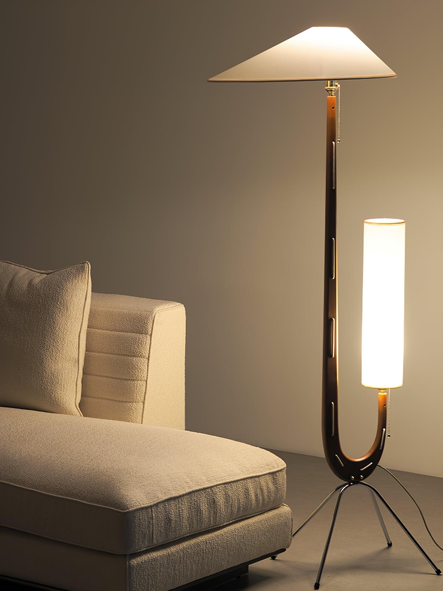 Giraffe Floor Lamp - Cueteks