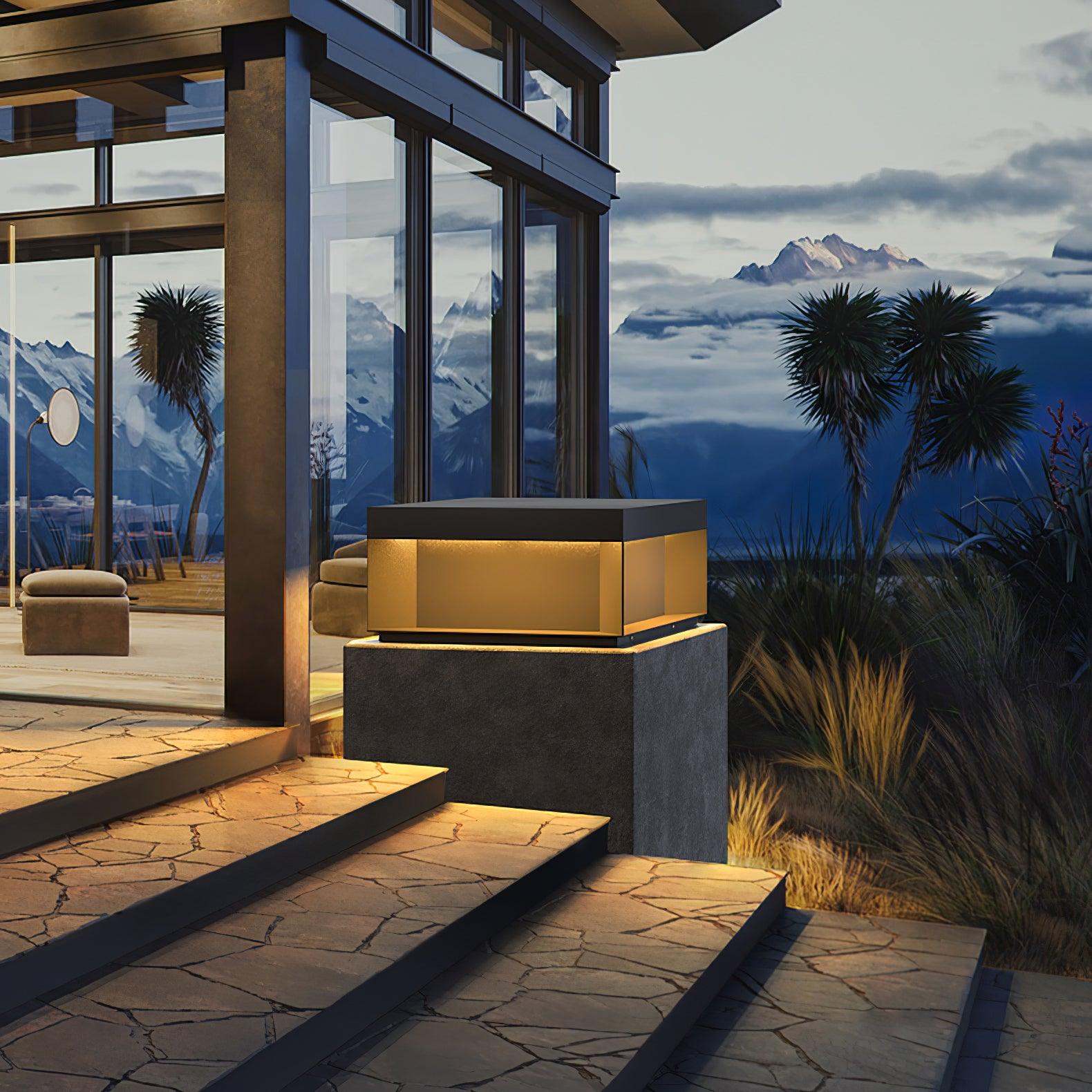 Black Box Outdoor Post Light - Cueteks