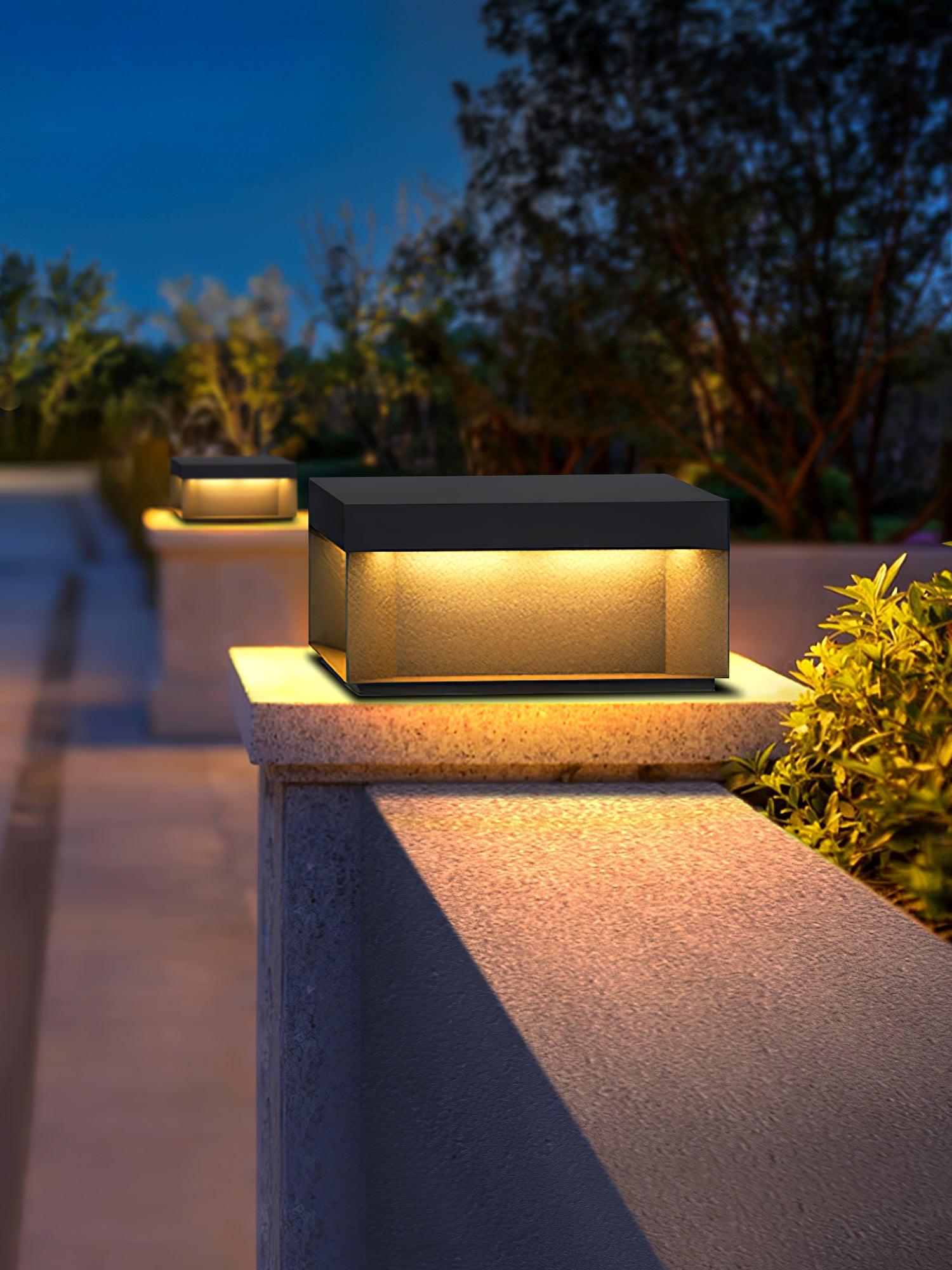 Black Box Outdoor Post Light - Cueteks