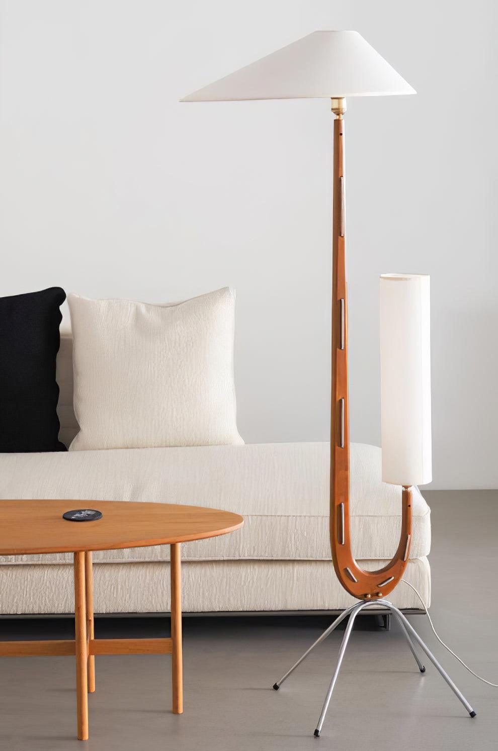 Giraffe Floor Lamp - Cueteks