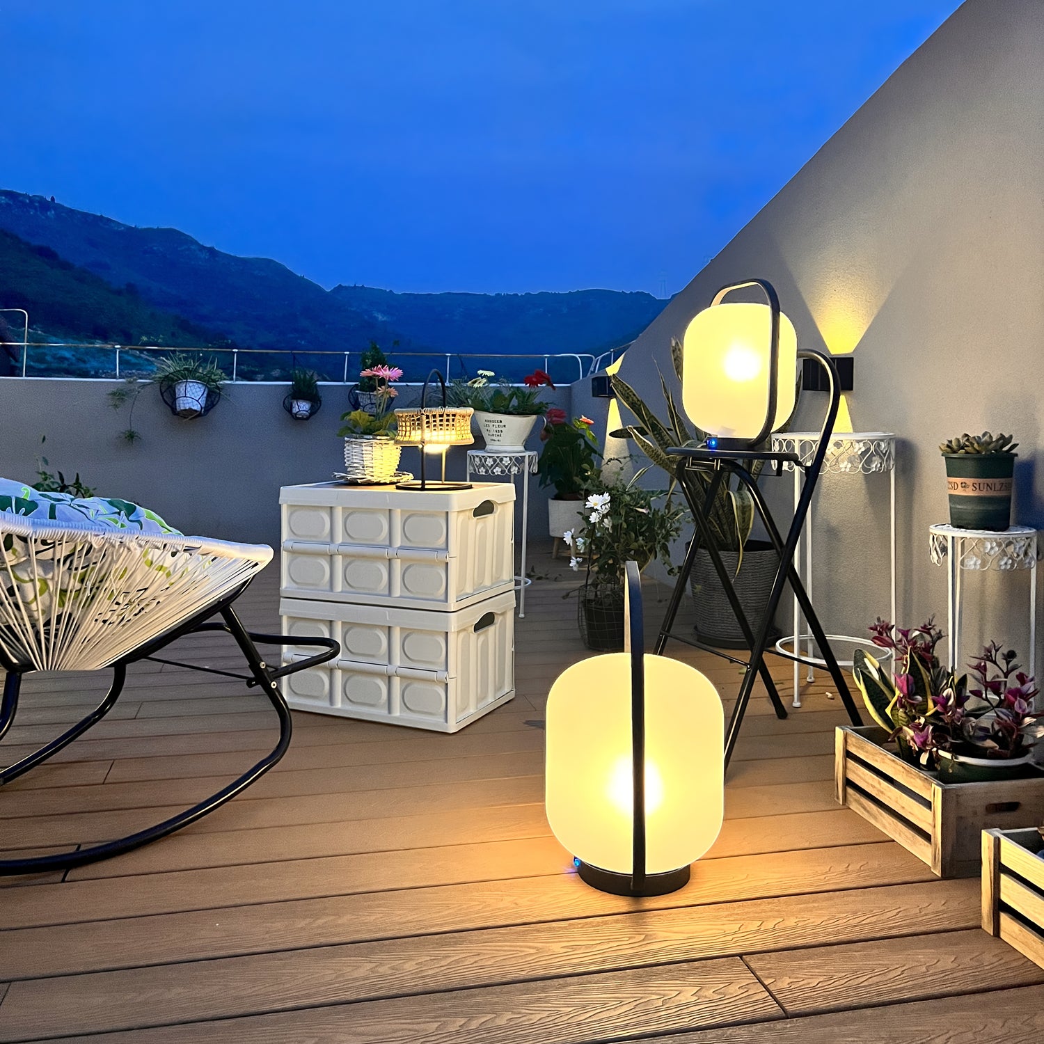Portable Lantern Outdoor Table Lamp with Solar Panel - Cueteks