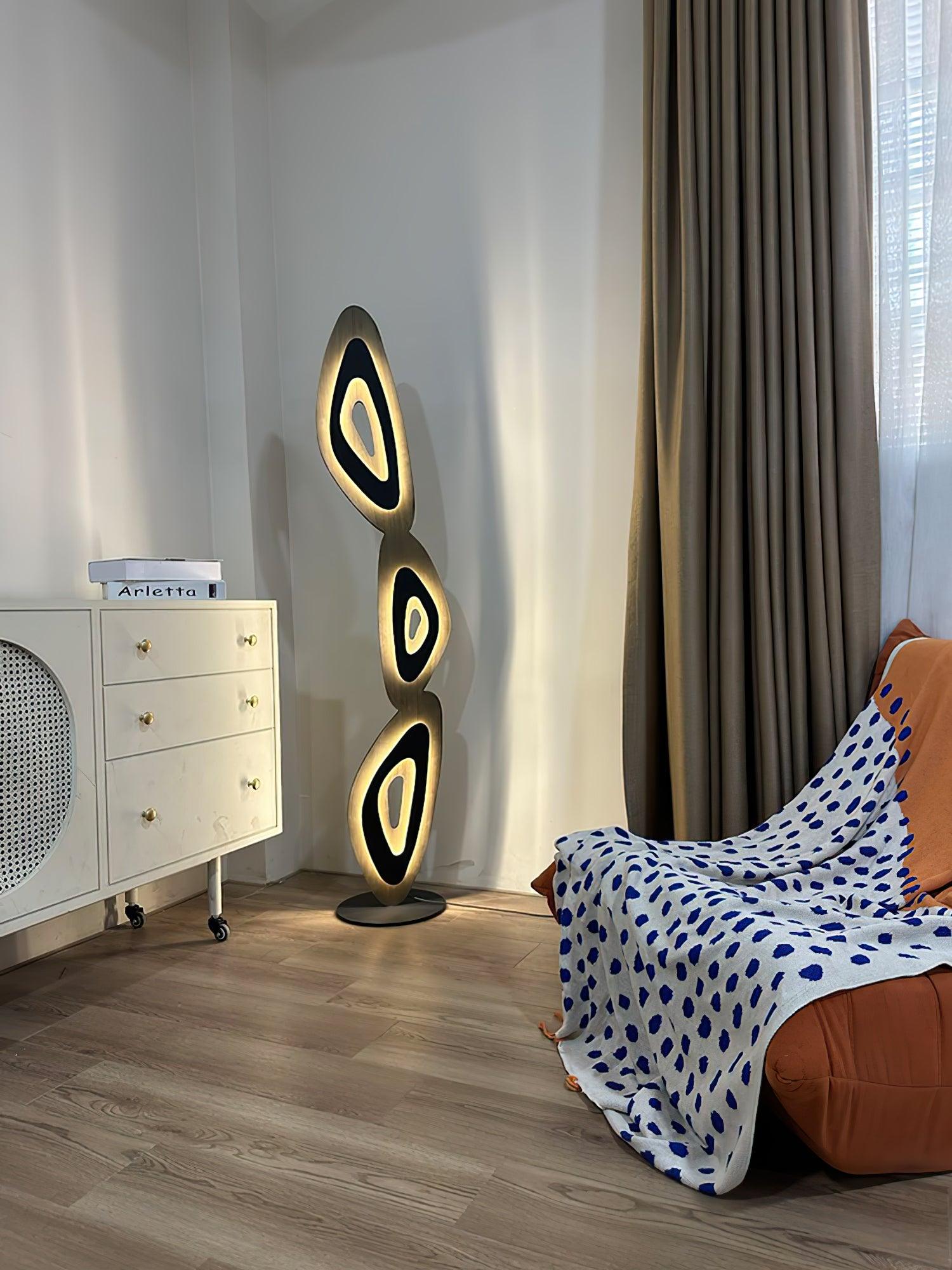 Nevis floor lamp