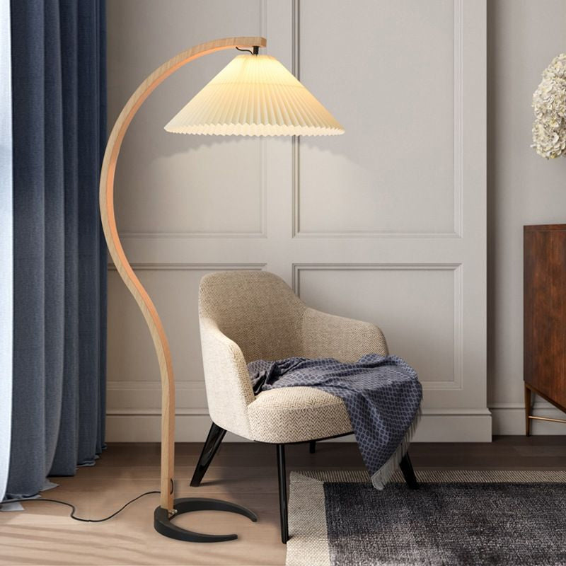 Caprani Floor Lamp - Cueteks