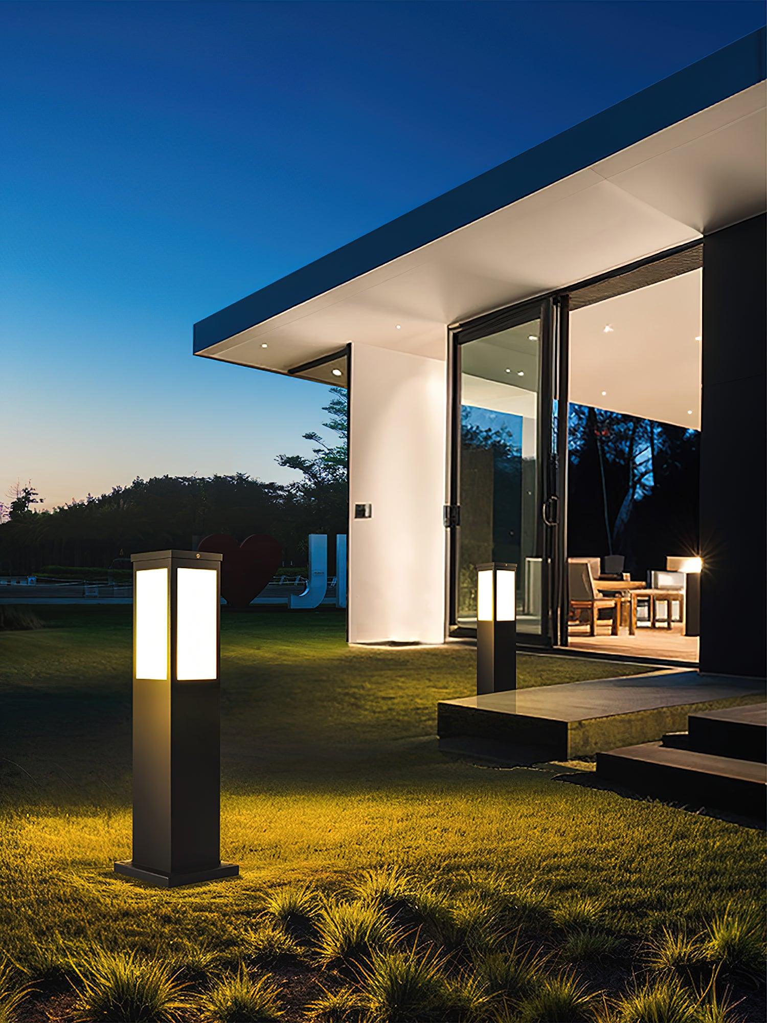 Kuzco Bollard Garden Light - Cueteks