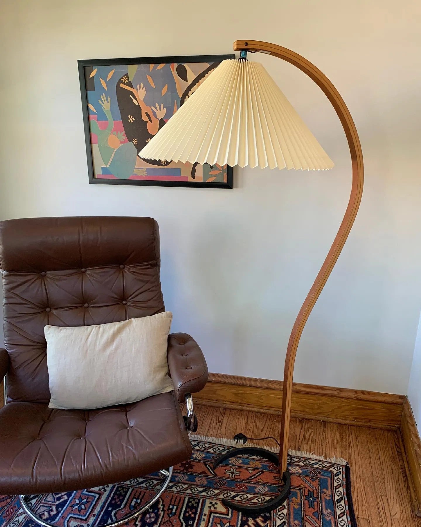 Caprani Floor Lamp - Cueteks