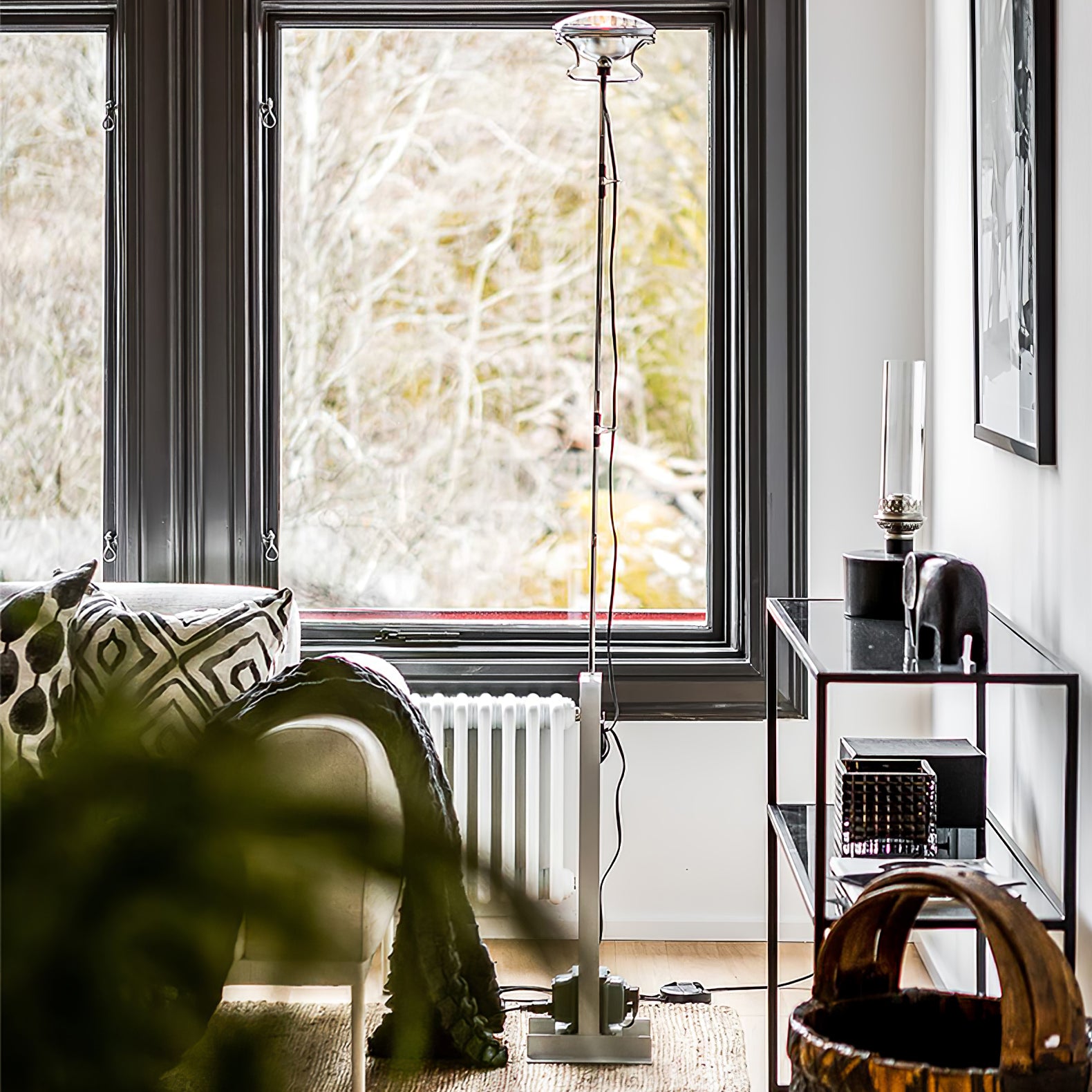 Toio Floor Lamp - Cueteks