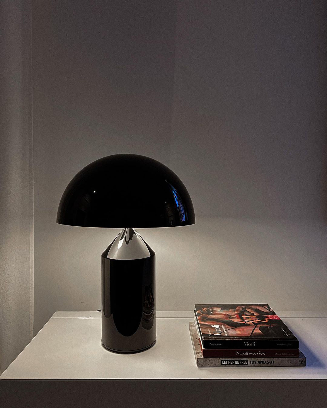 Atollo Metal Table Lamp - Cueteks