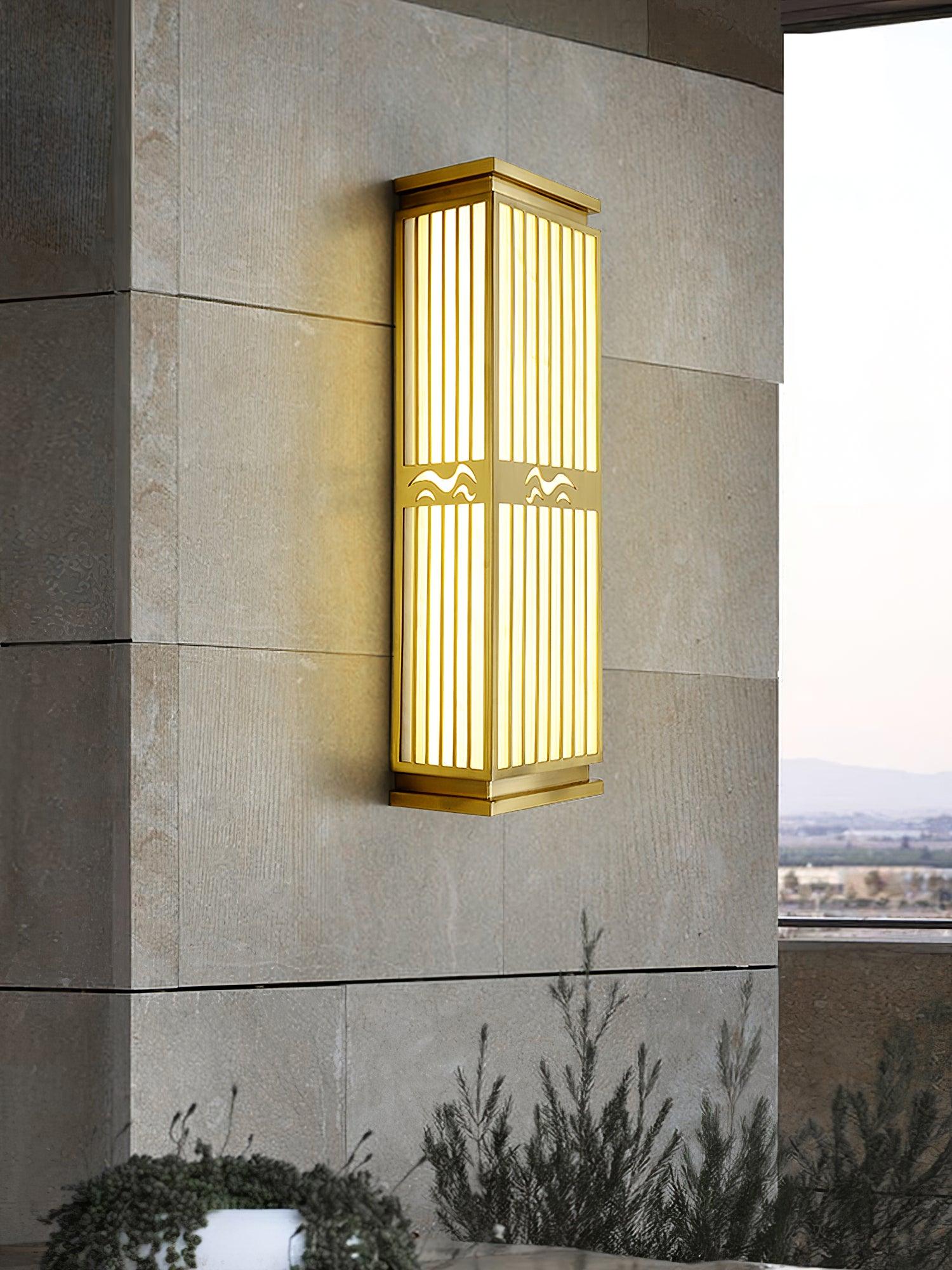 Doots Outdoor Wall Light - Cueteks