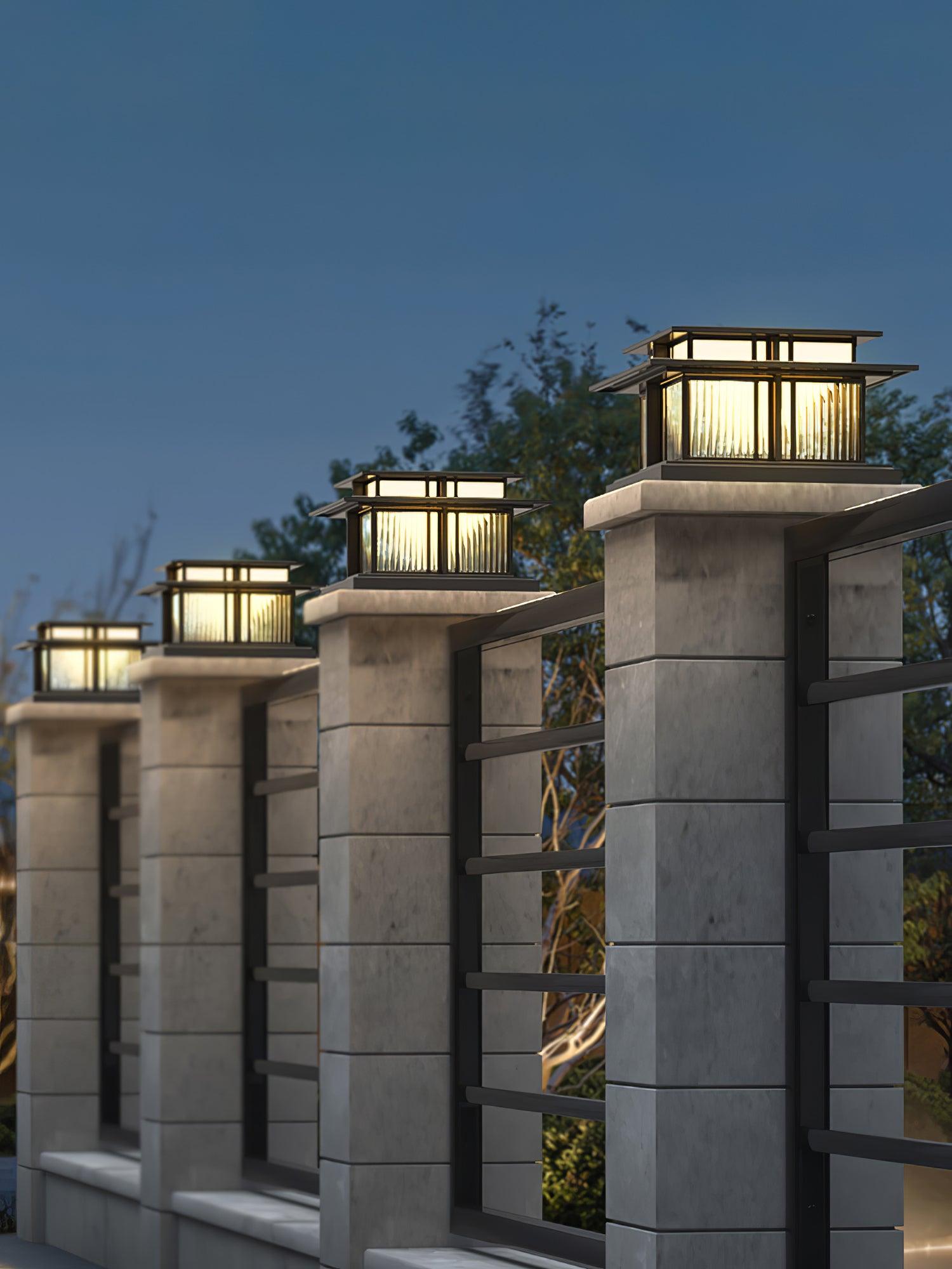Boilyn Outdoor Pillar Light - Cueteks