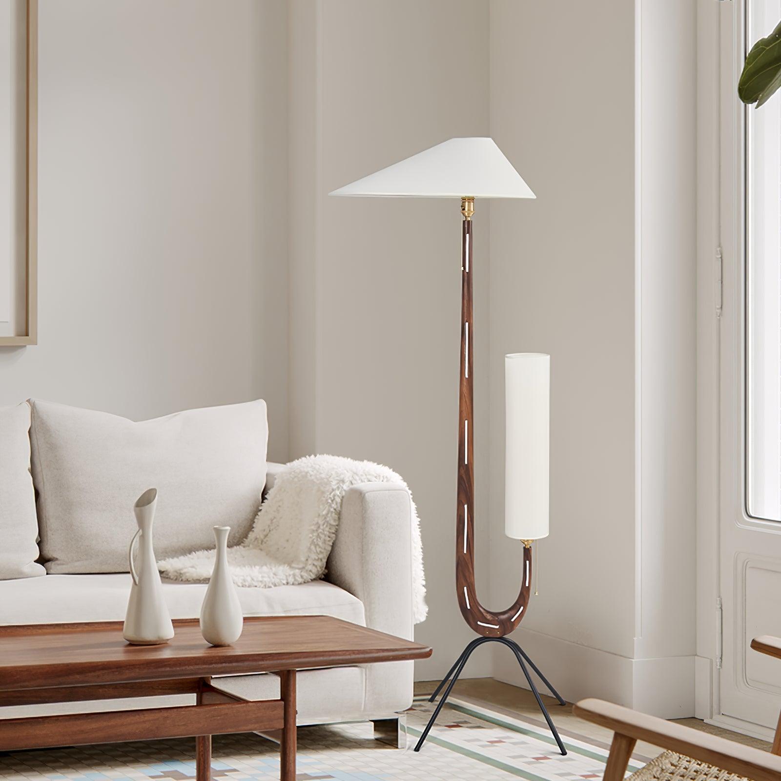 Giraffe Floor Lamp - Cueteks