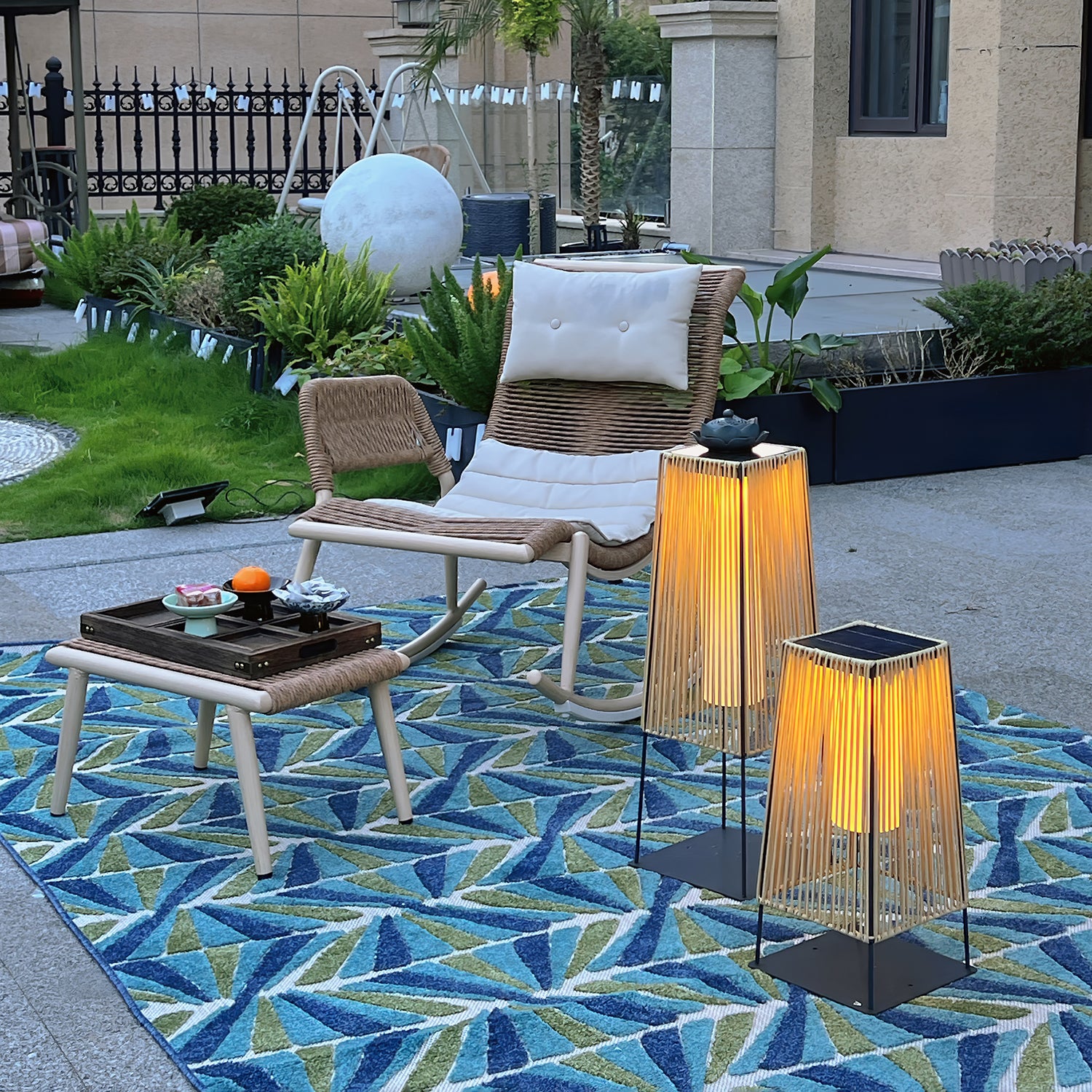 Plastic Rattan Outdoor Post Light with Solar Panel - Cueteks
