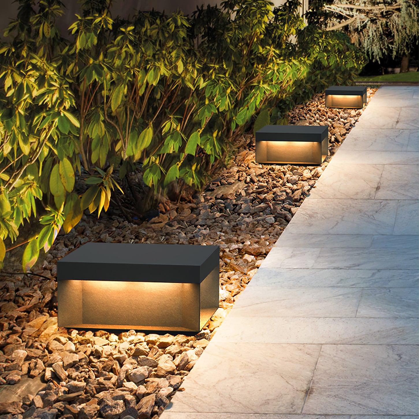 Black Box Outdoor Post Light - Cueteks