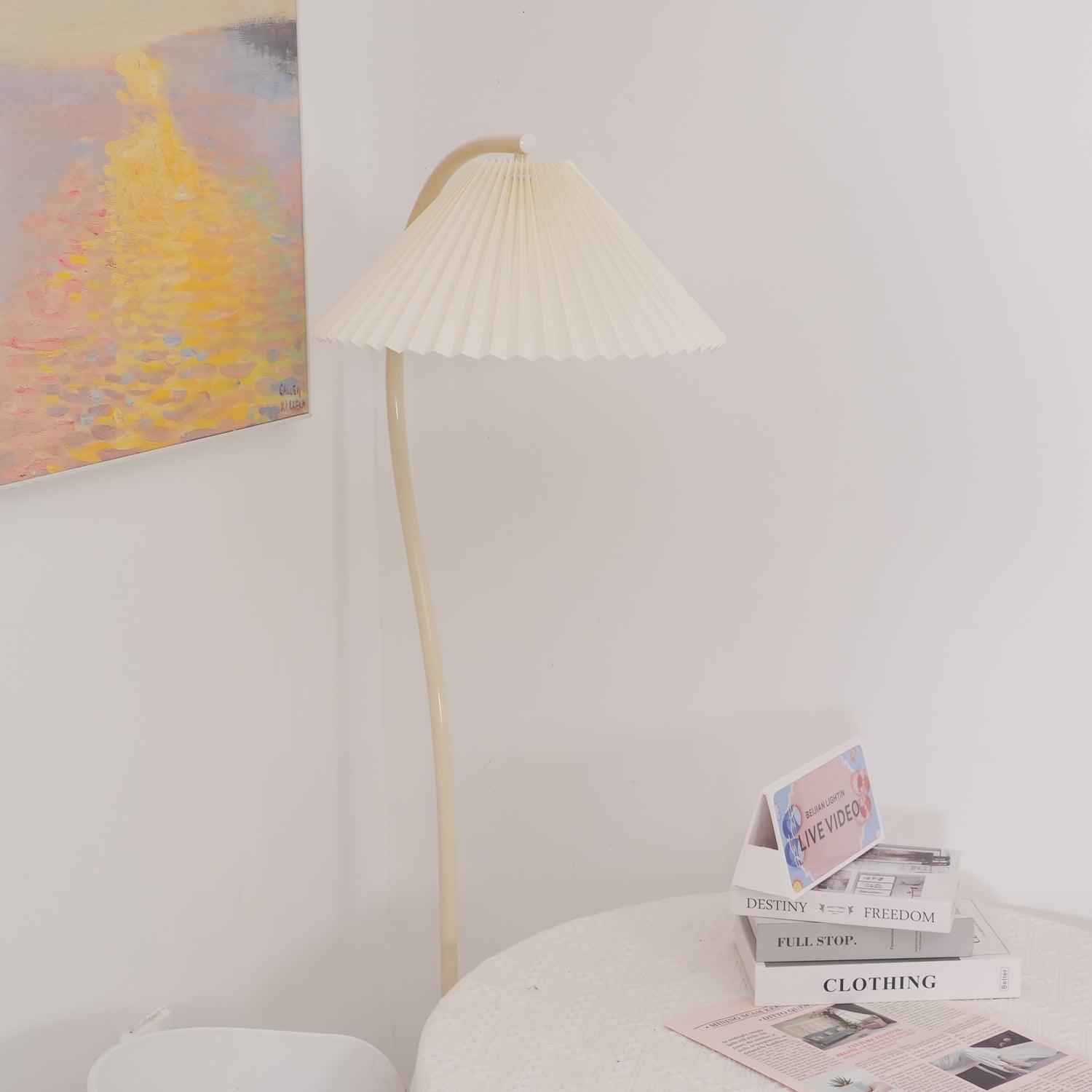 Crescini Pleated Floor Lamp - Cueteks