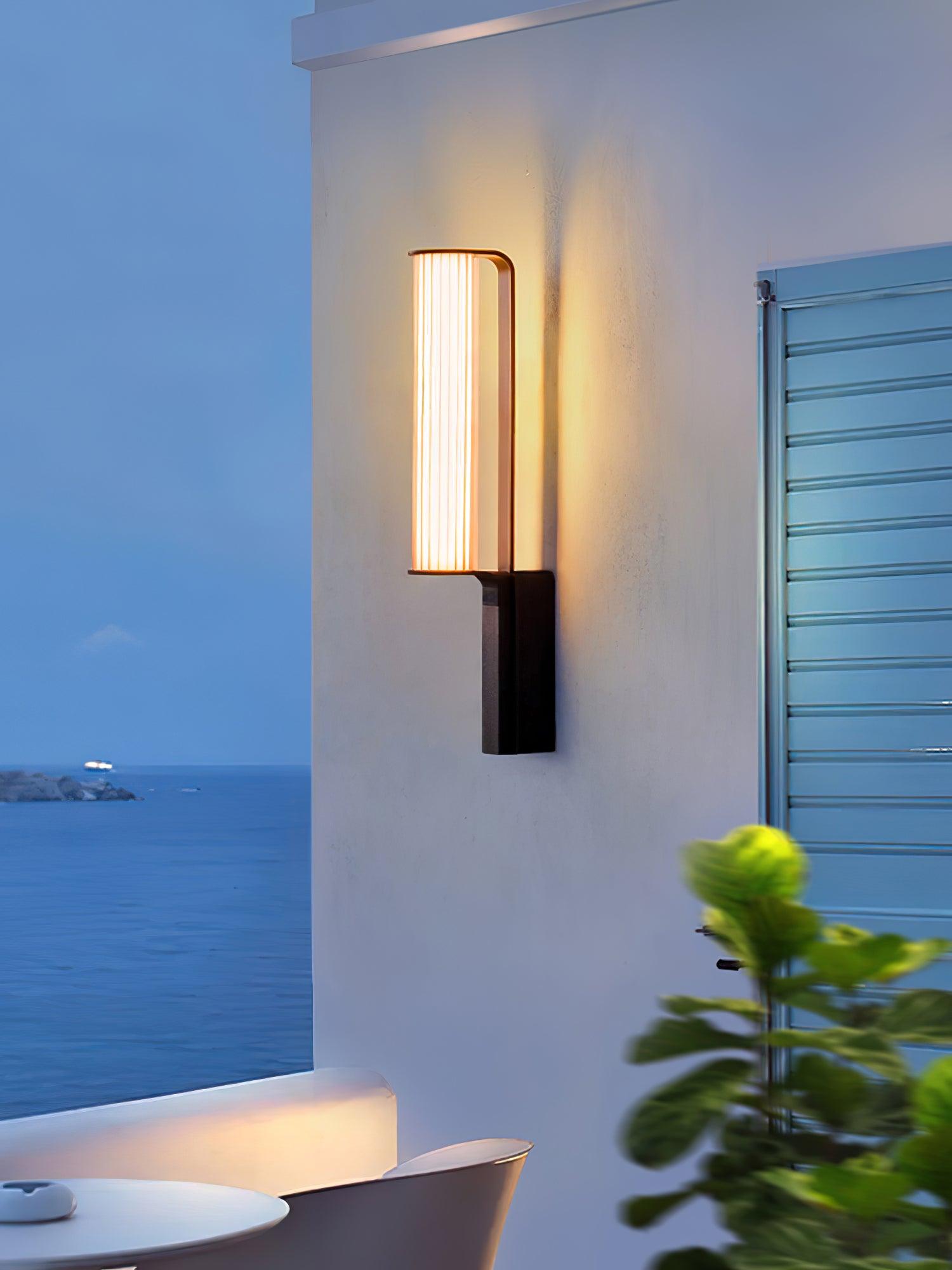 Zenith Arc Outdoor LED Sconce - Cueteks