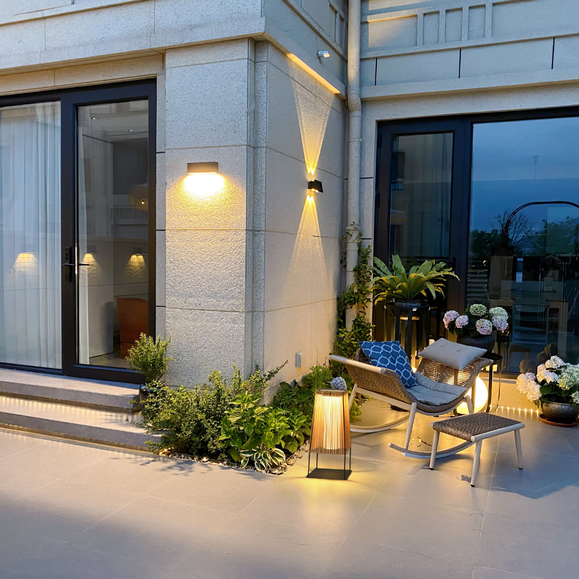 Plastic Rattan Outdoor Post Light with Solar Panel - Cueteks