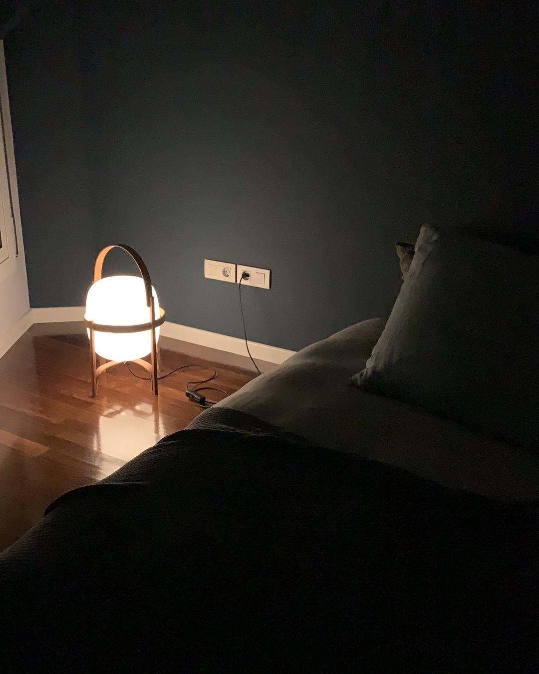 Portable Lantern Glass Table Lamp - Cueteks