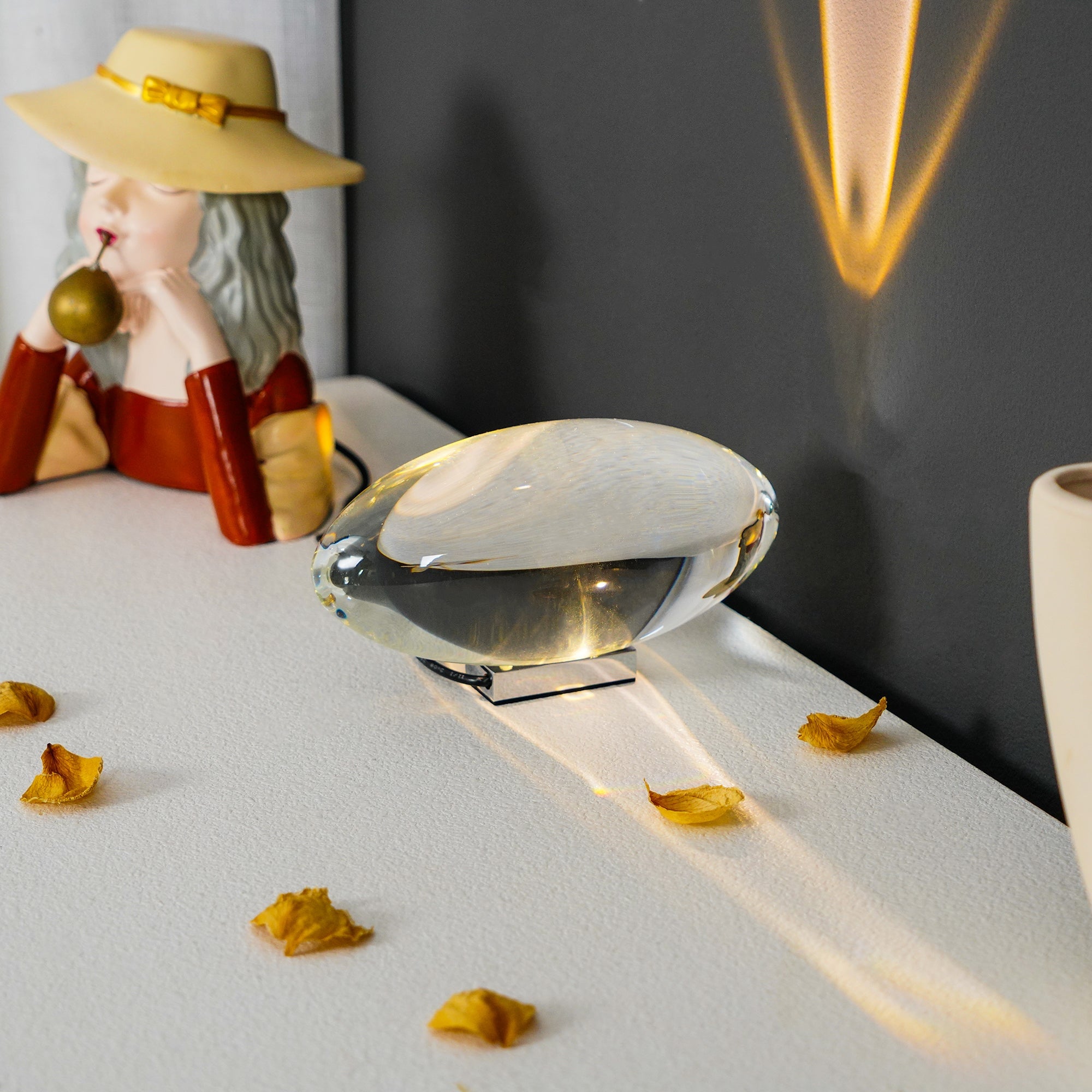 Atman Table Lamp - Cueteks