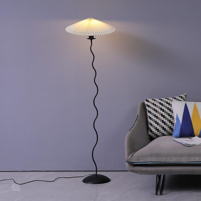 Squiggle Floor Lamp - Cueteks
