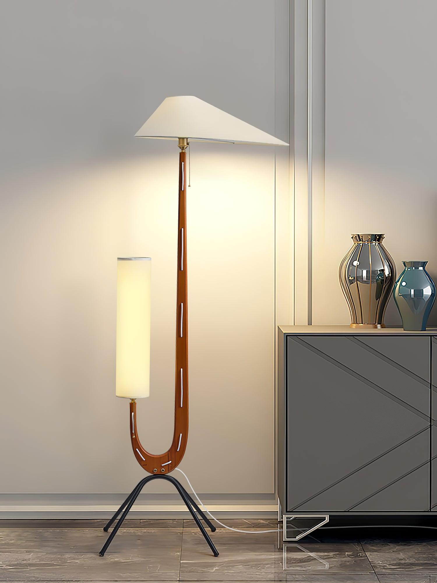 Giraffe Floor Lamp - Cueteks