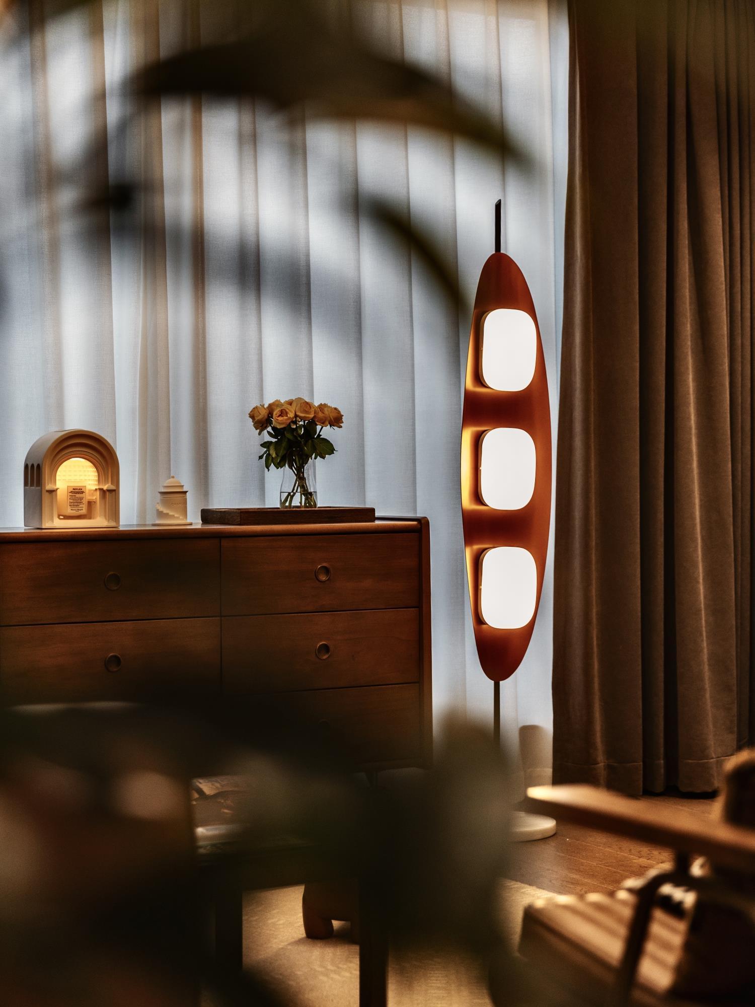 Surfboard Floor Lamp - Cueteks