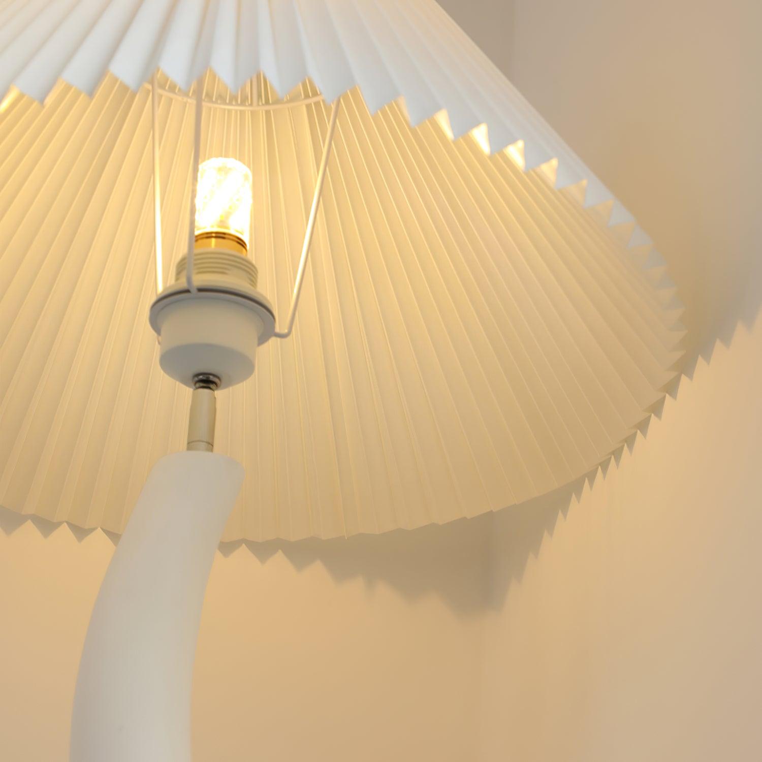 Twisted Pleated Floor Lamp - Cueteks