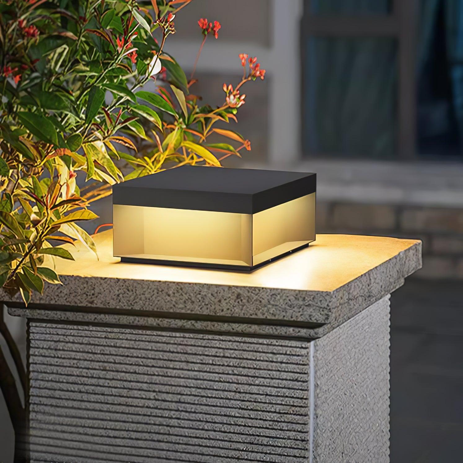 Black Box Outdoor Post Light - Cueteks