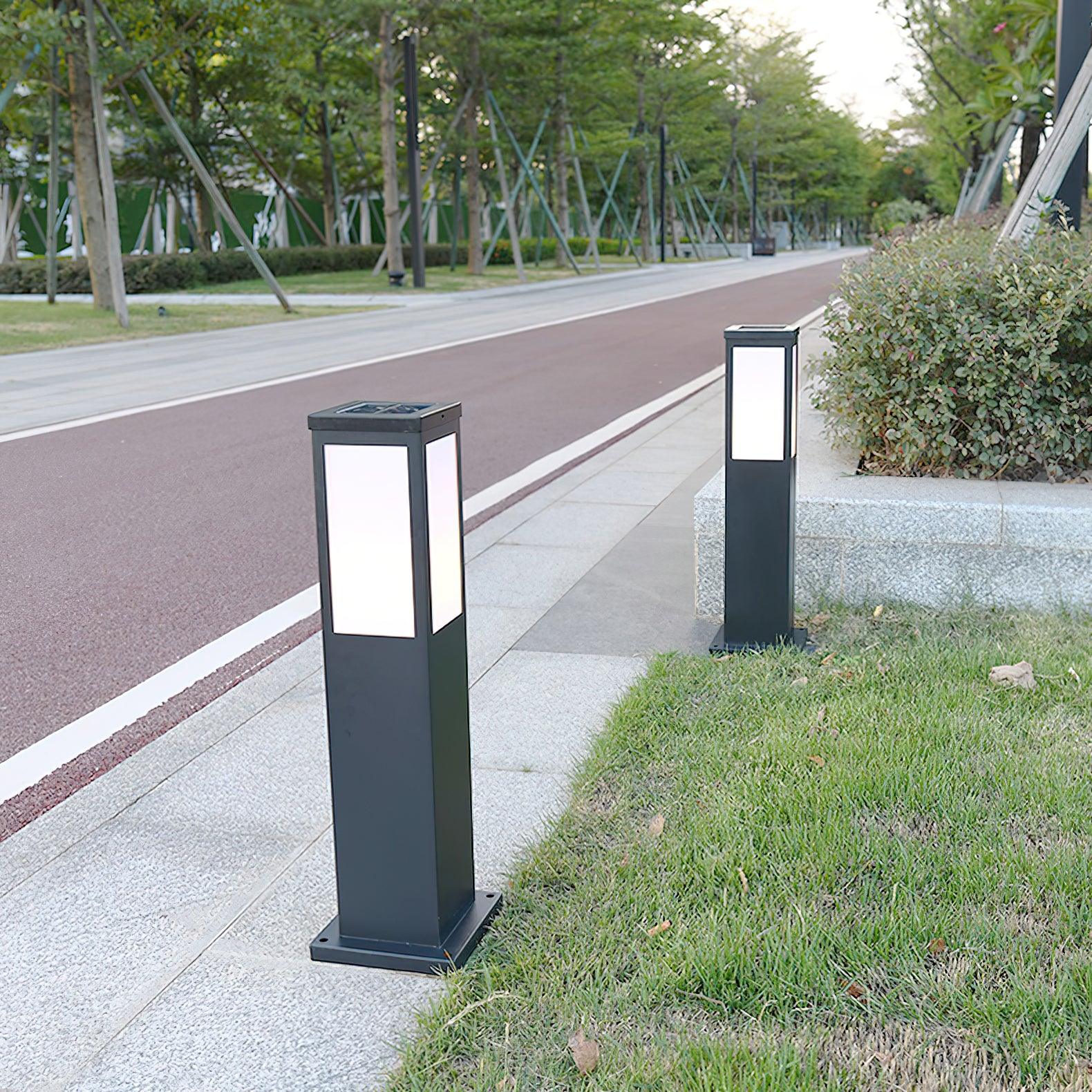 Kuzco Bollard Garden Light - Cueteks