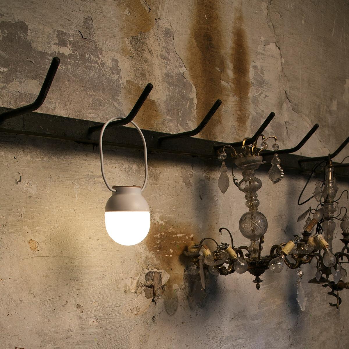 Take Away Table Lamp - Cueteks