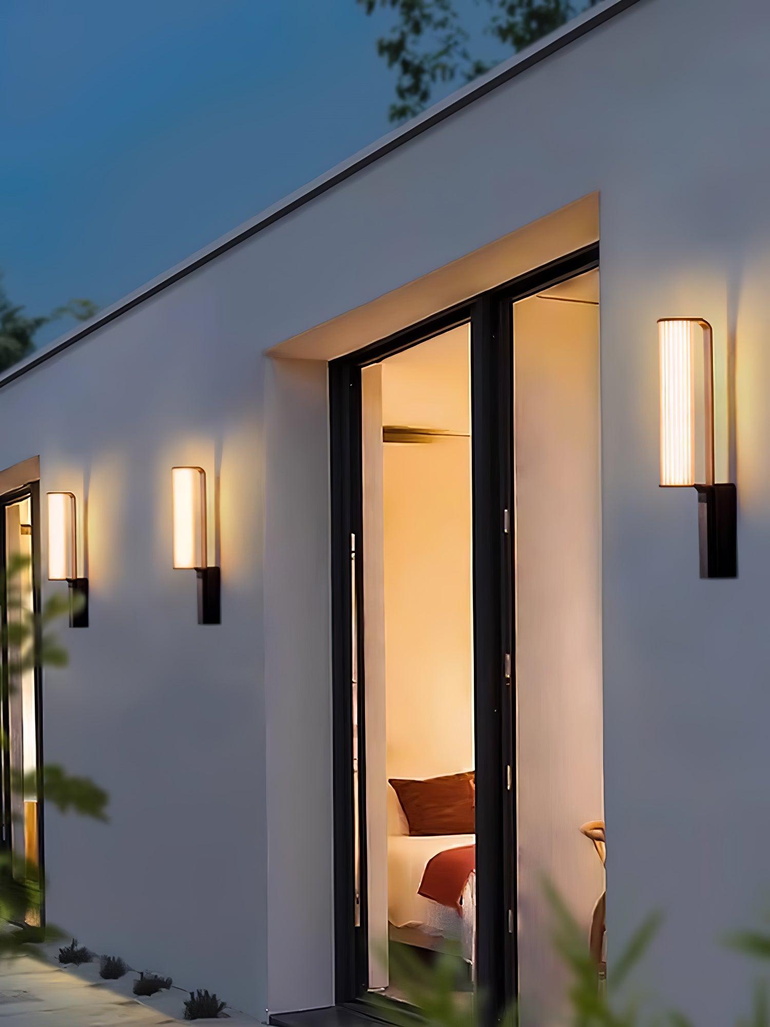 Zenith Arc Outdoor LED Sconce - Cueteks