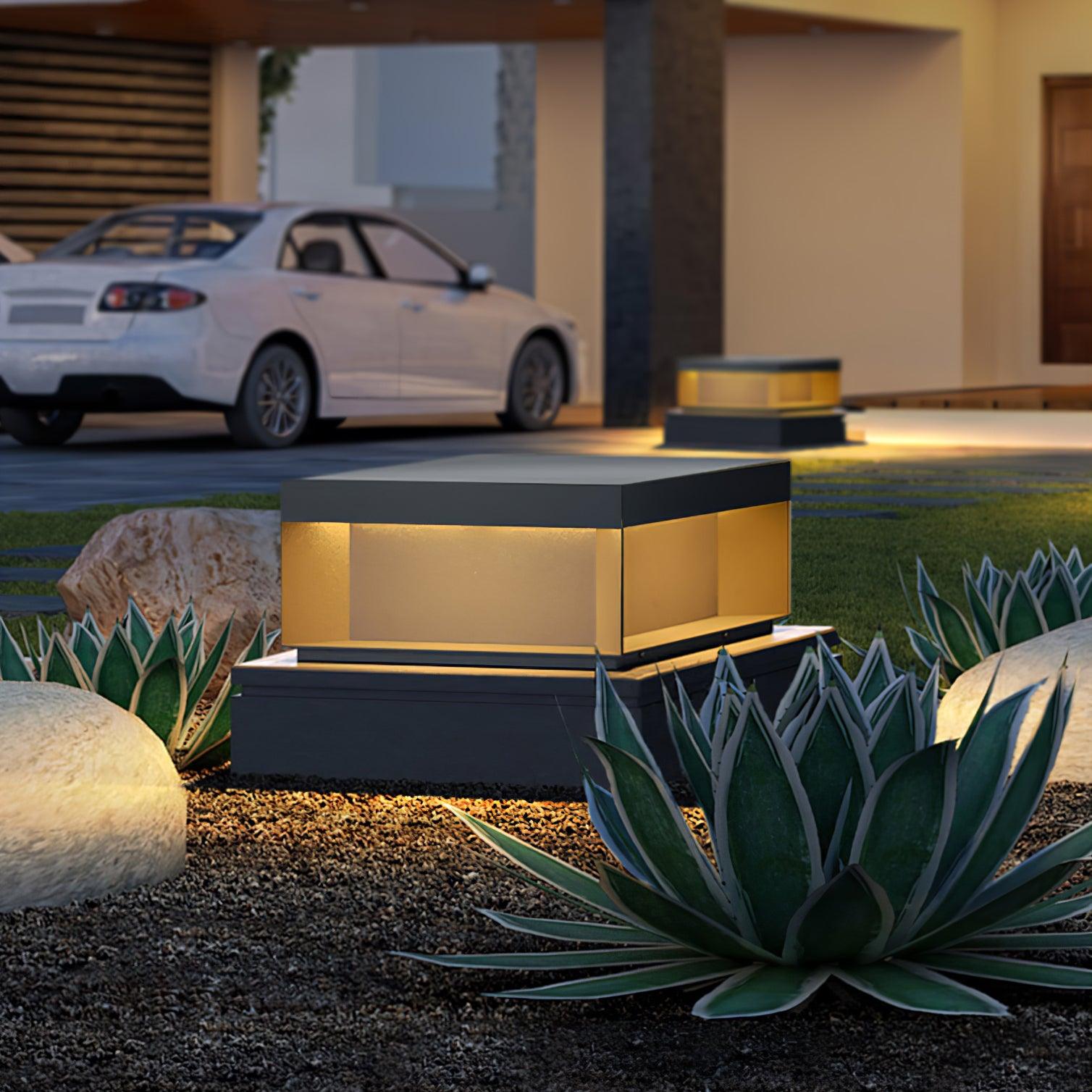 Black Box Outdoor Post Light - Cueteks