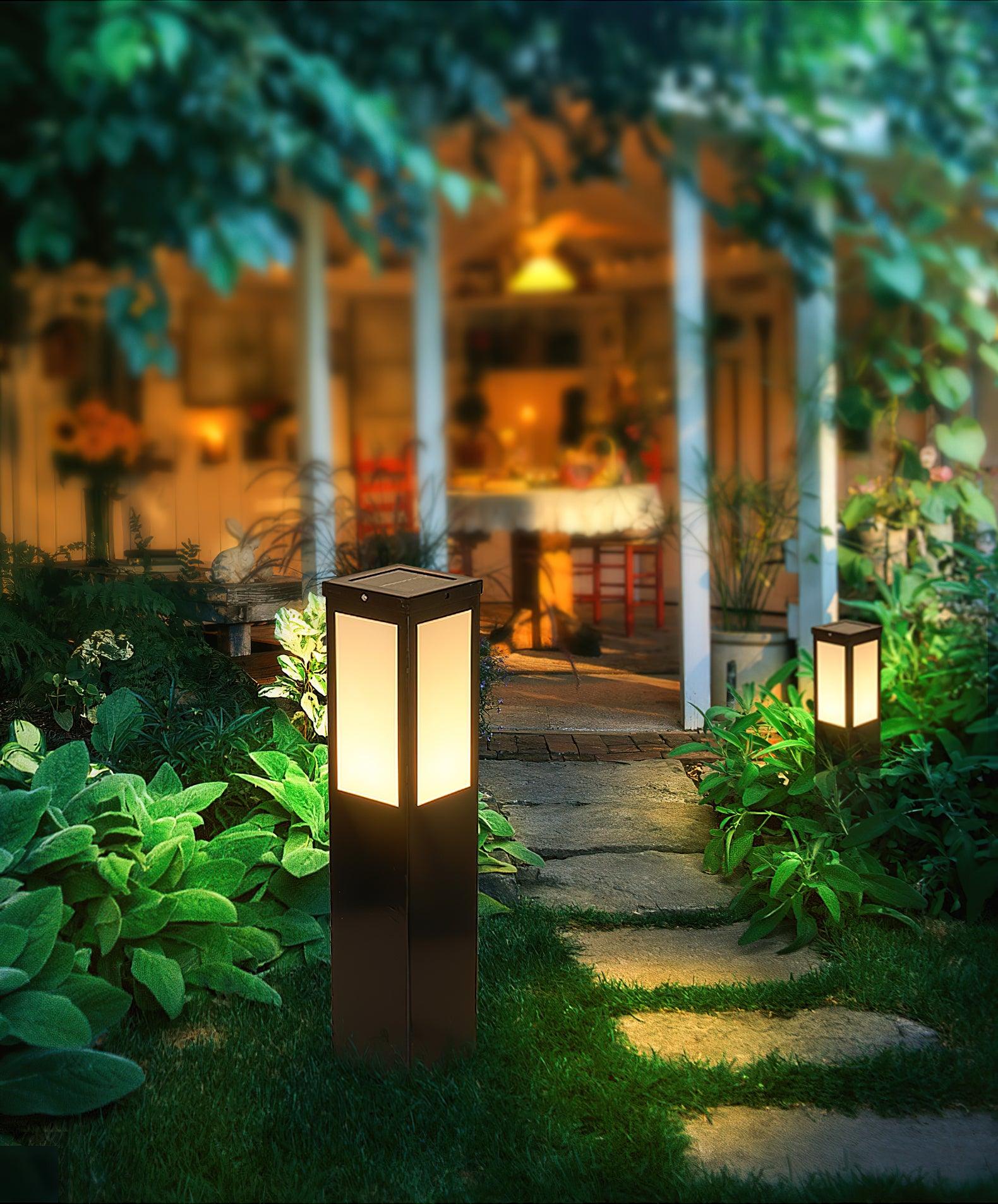 Kuzco Bollard Garden Light - Cueteks
