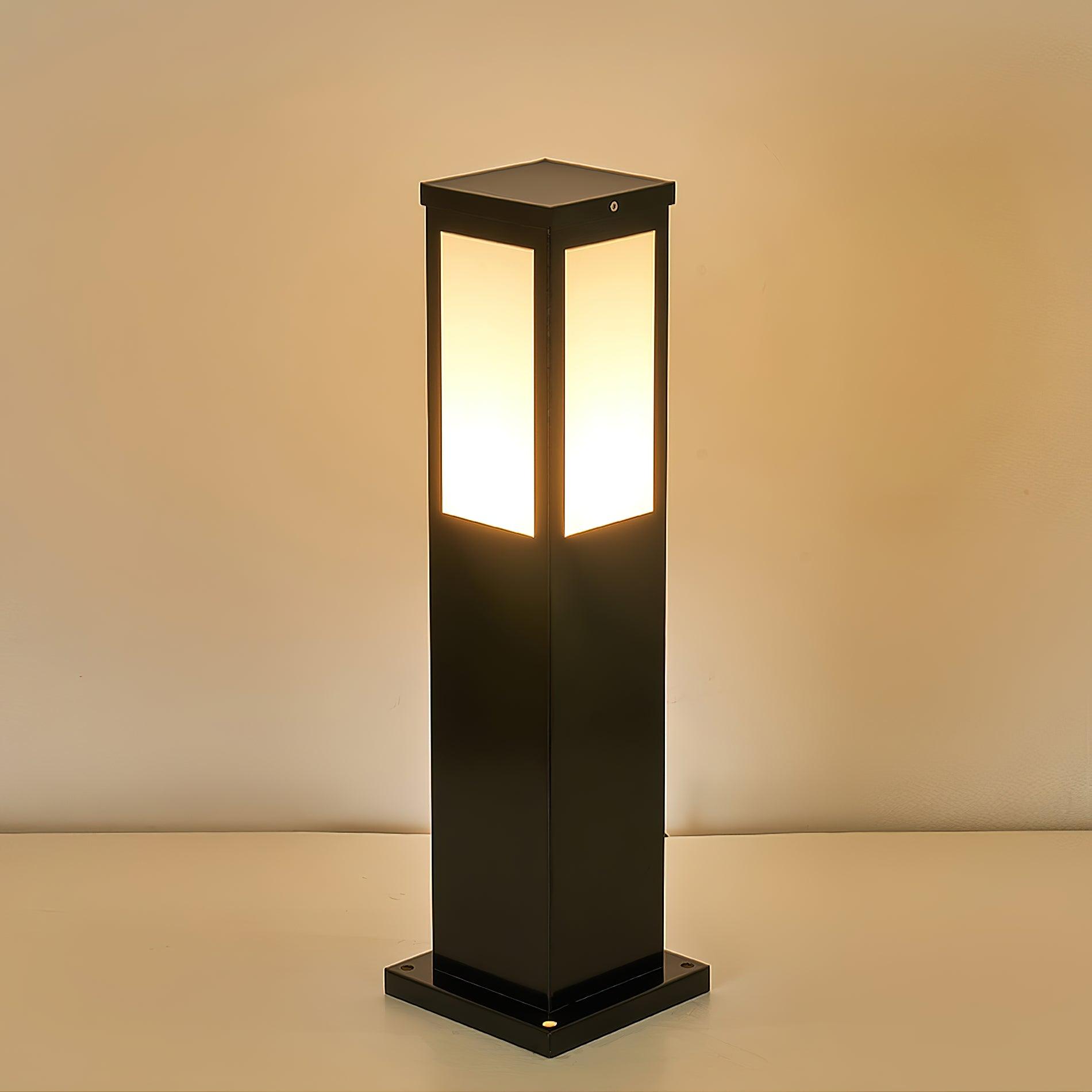 Kuzco Bollard Garden Light - Cueteks